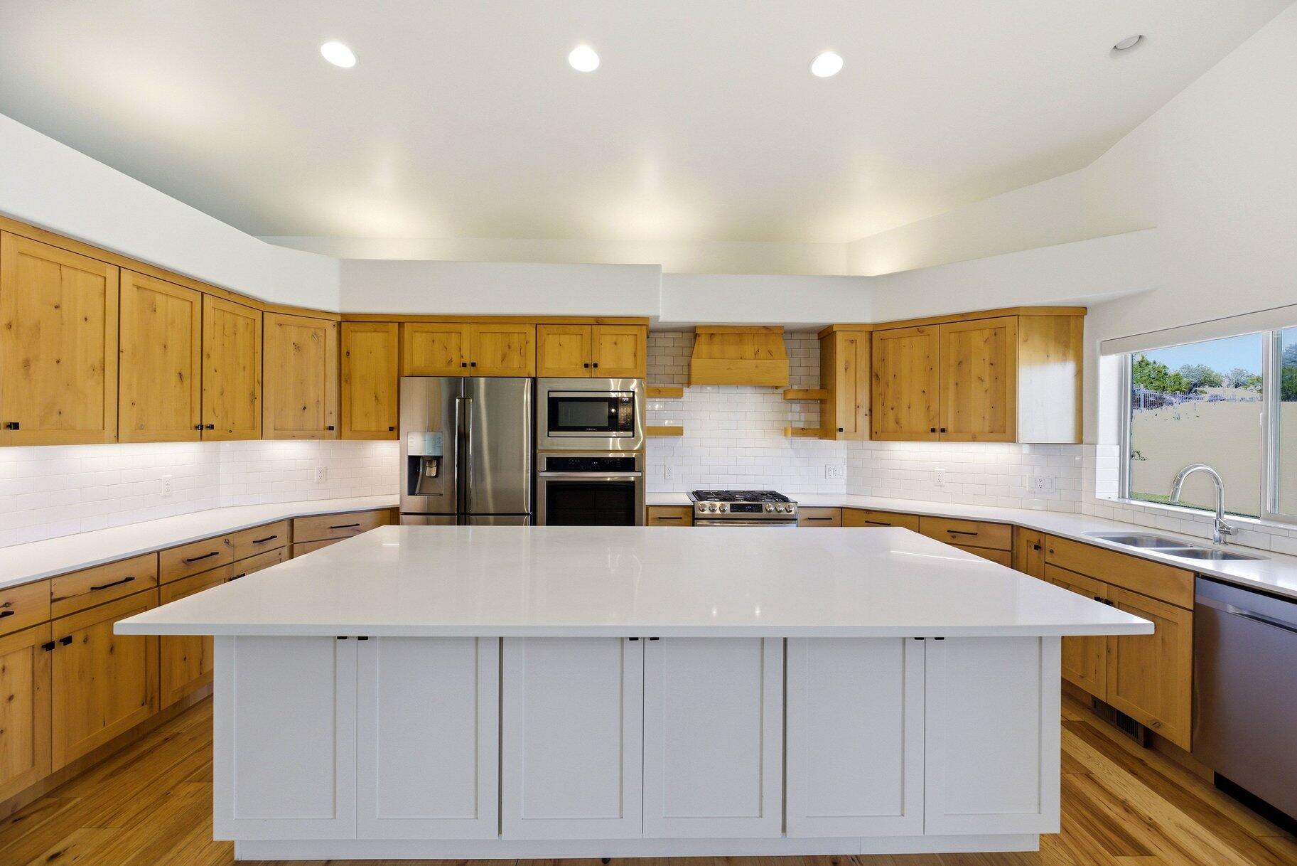 LAVA COVE AT ENTRADA - Residential