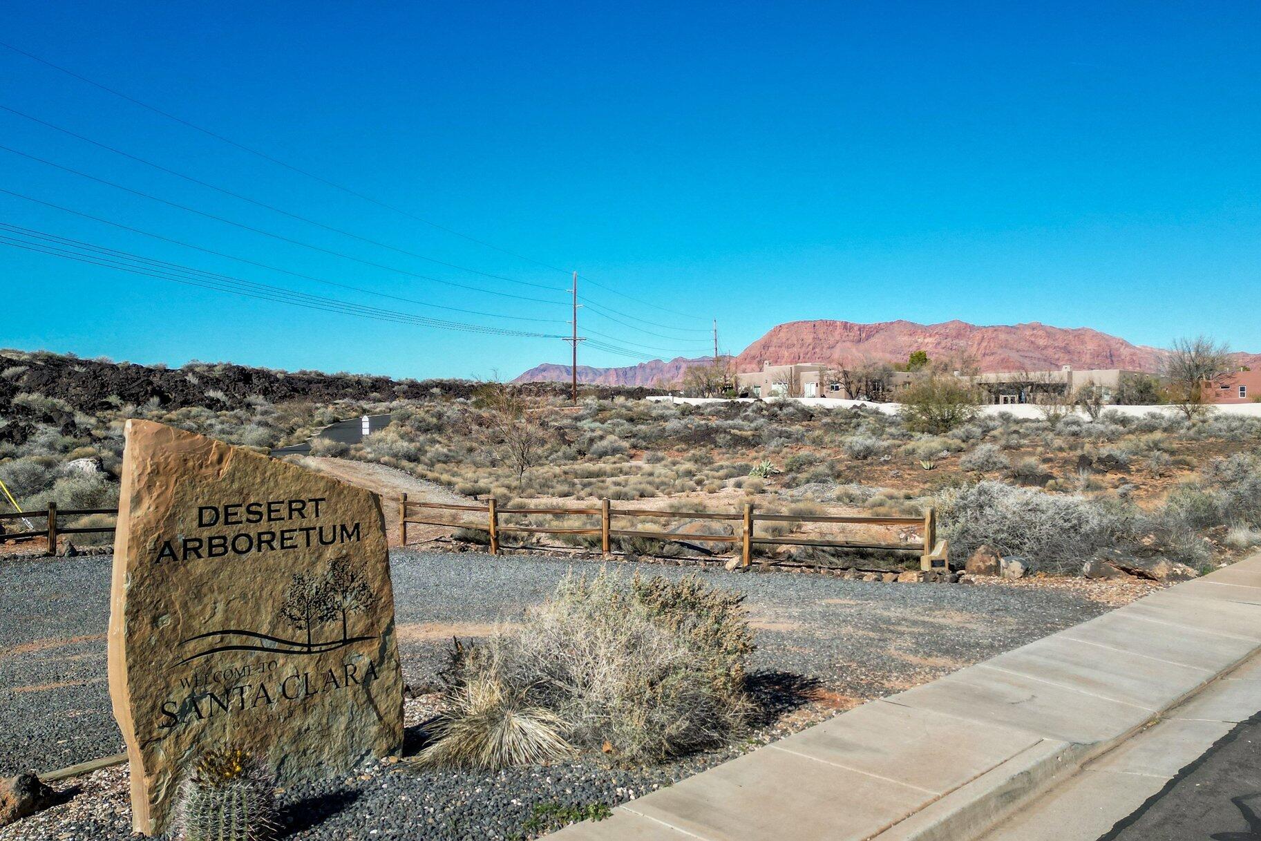 LAVA COVE AT ENTRADA - Residential