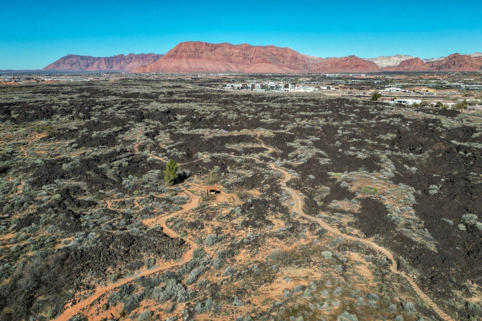 LAVA COVE AT ENTRADA - Residential