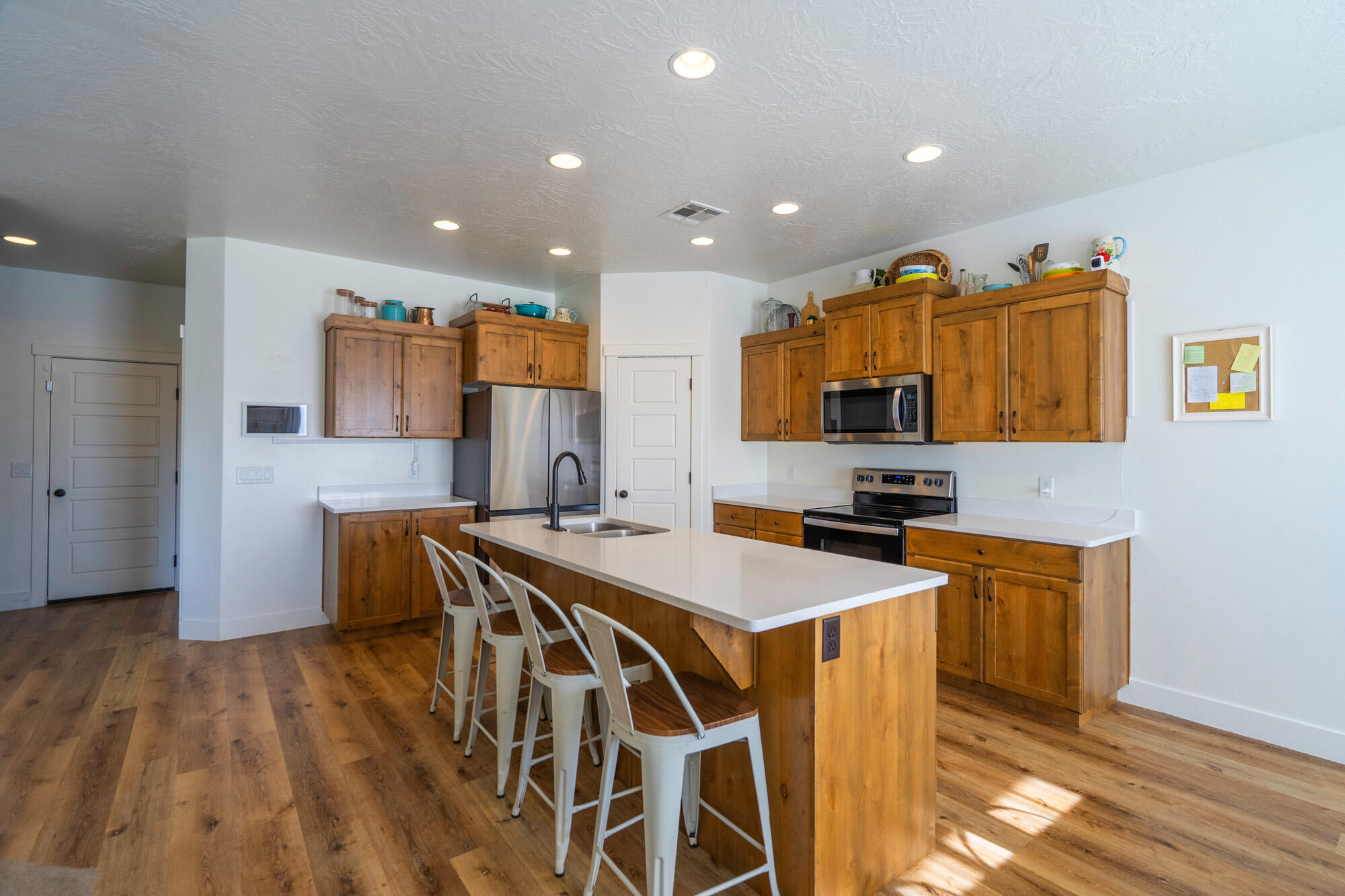 SAGE CANYON - Residential