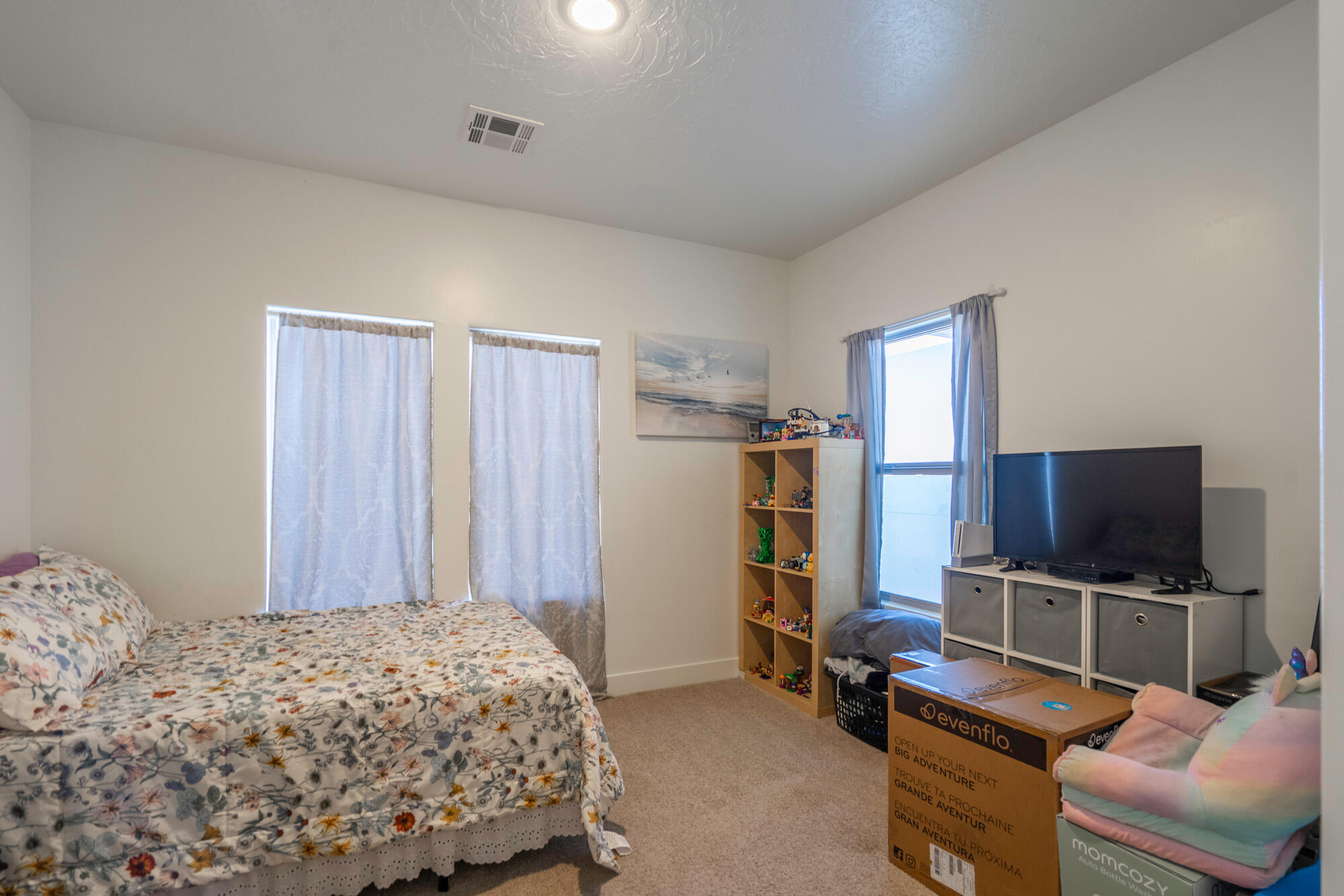 SAGE CANYON - Residential