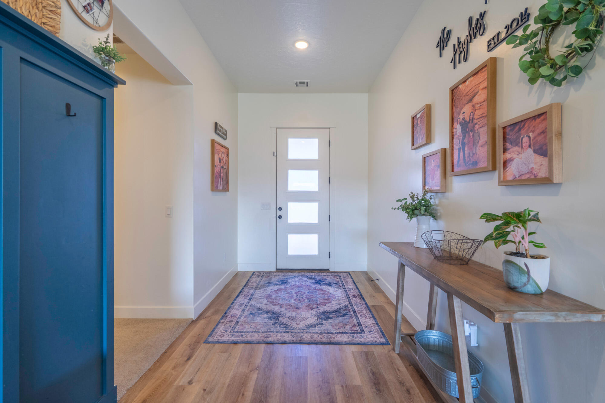 SAGE CANYON - Residential