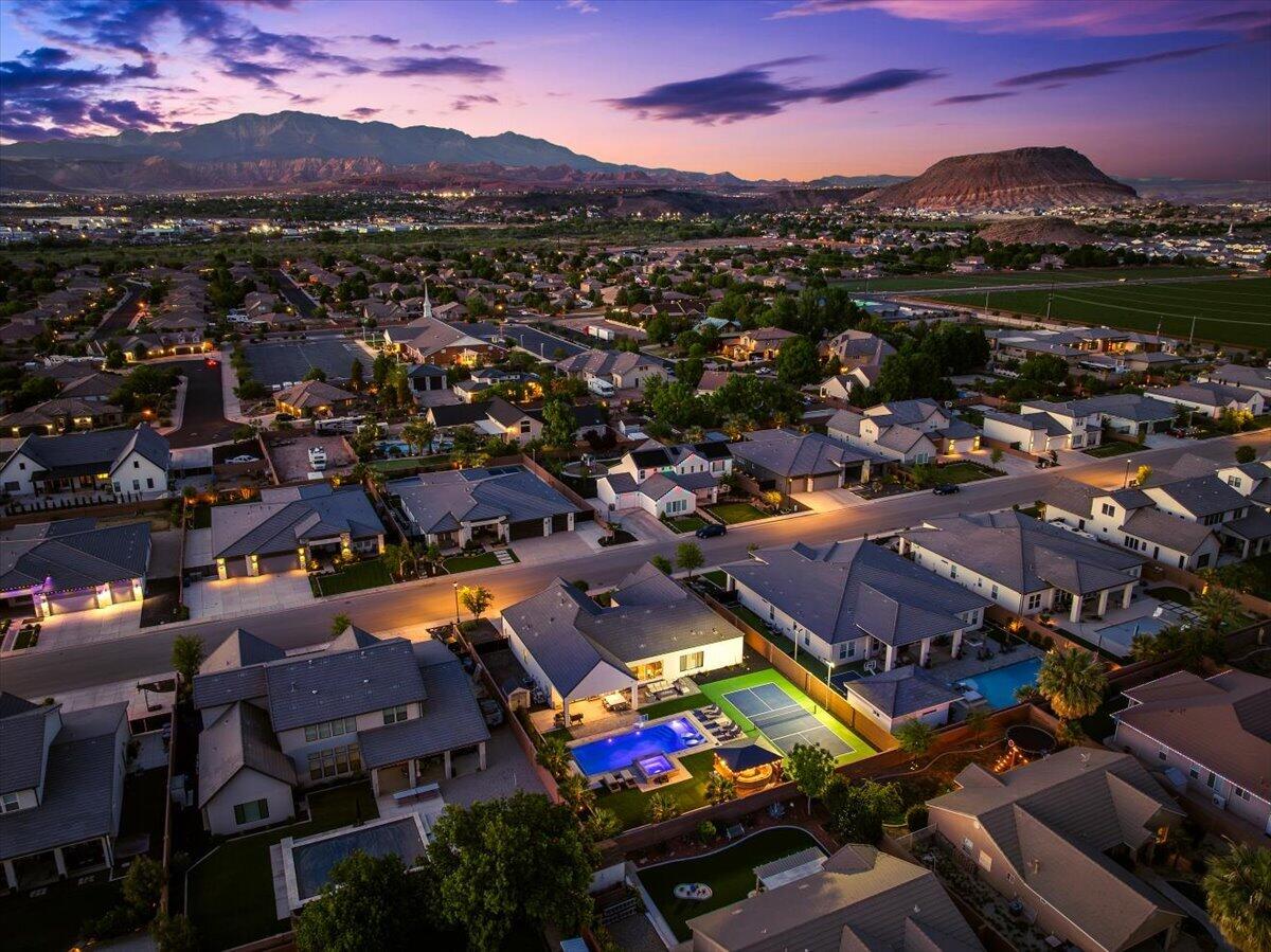 WHITWORTH ESTATES - Residential