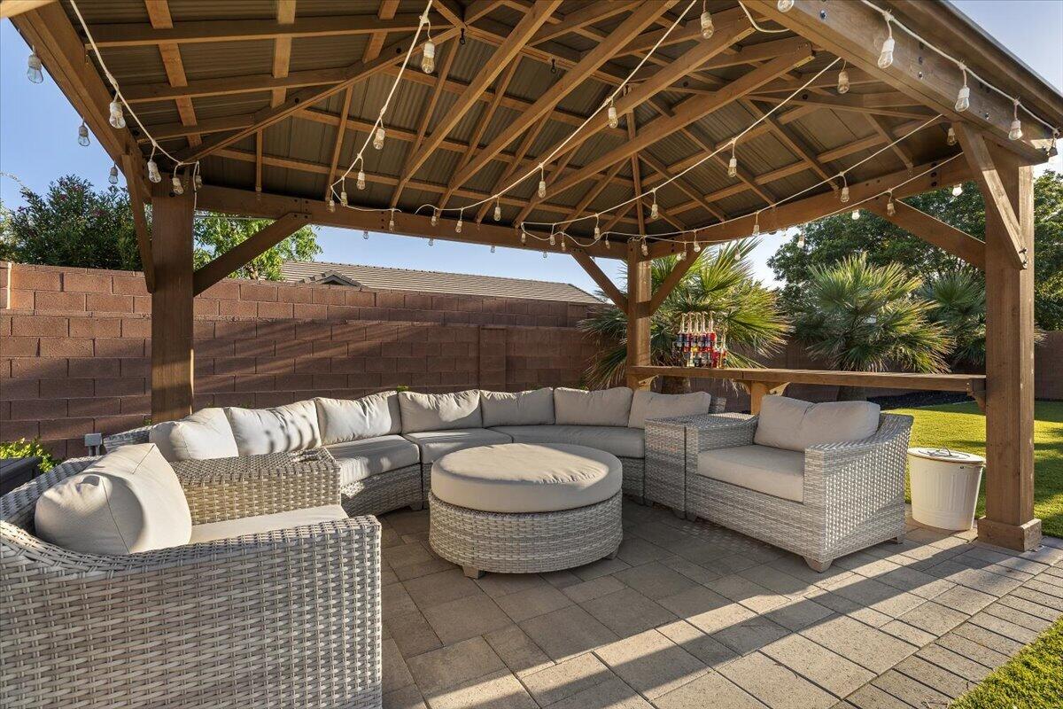 WHITWORTH ESTATES - Residential