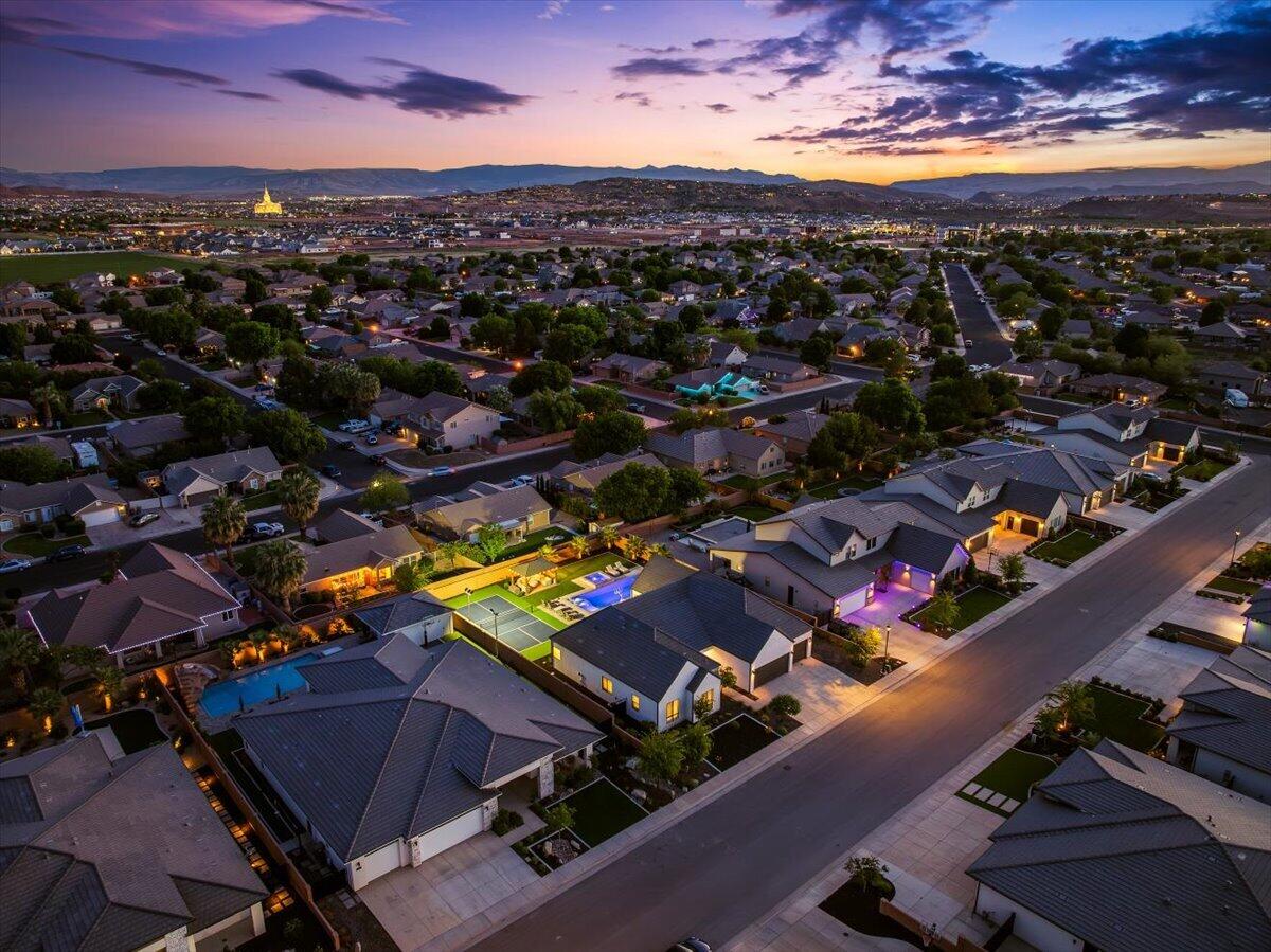 WHITWORTH ESTATES - Residential