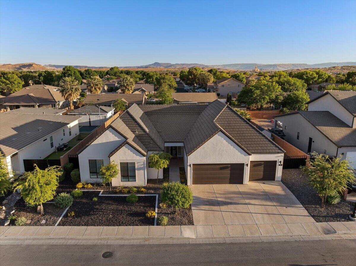 WHITWORTH ESTATES - Residential