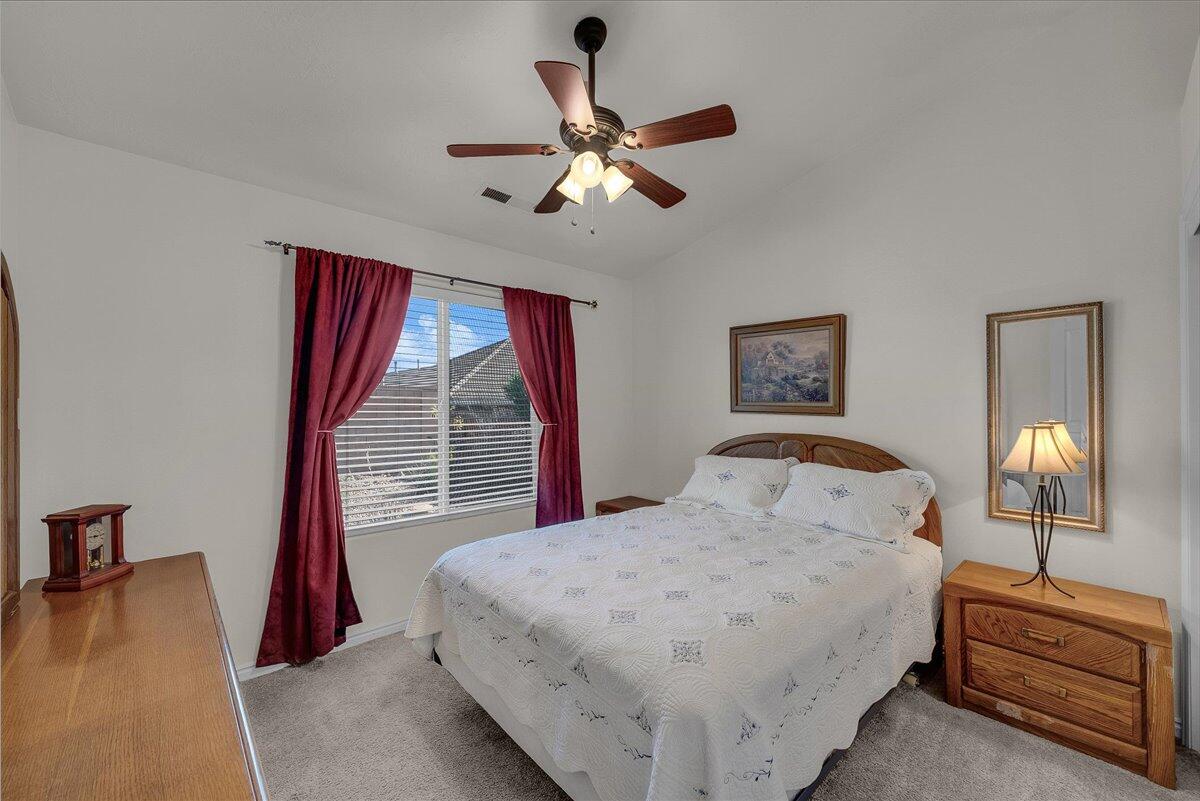 FOX BOROUGH - Residential