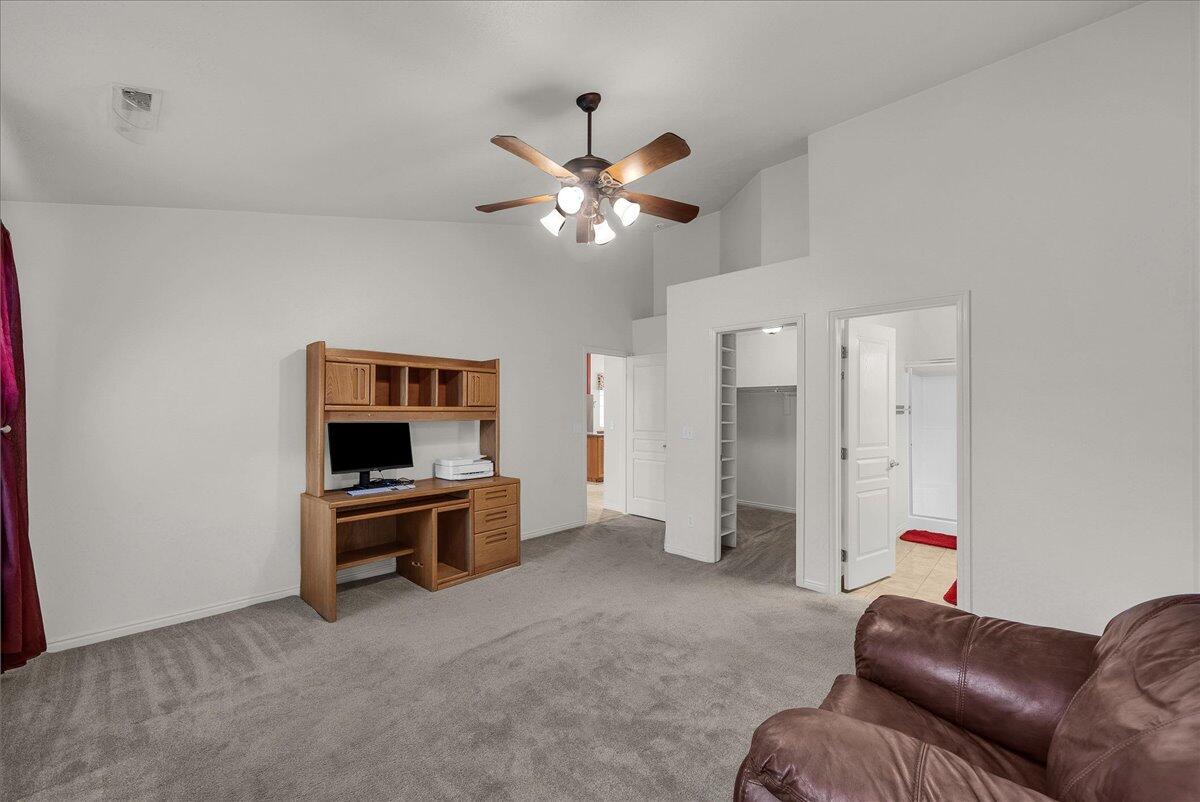 FOX BOROUGH - Residential