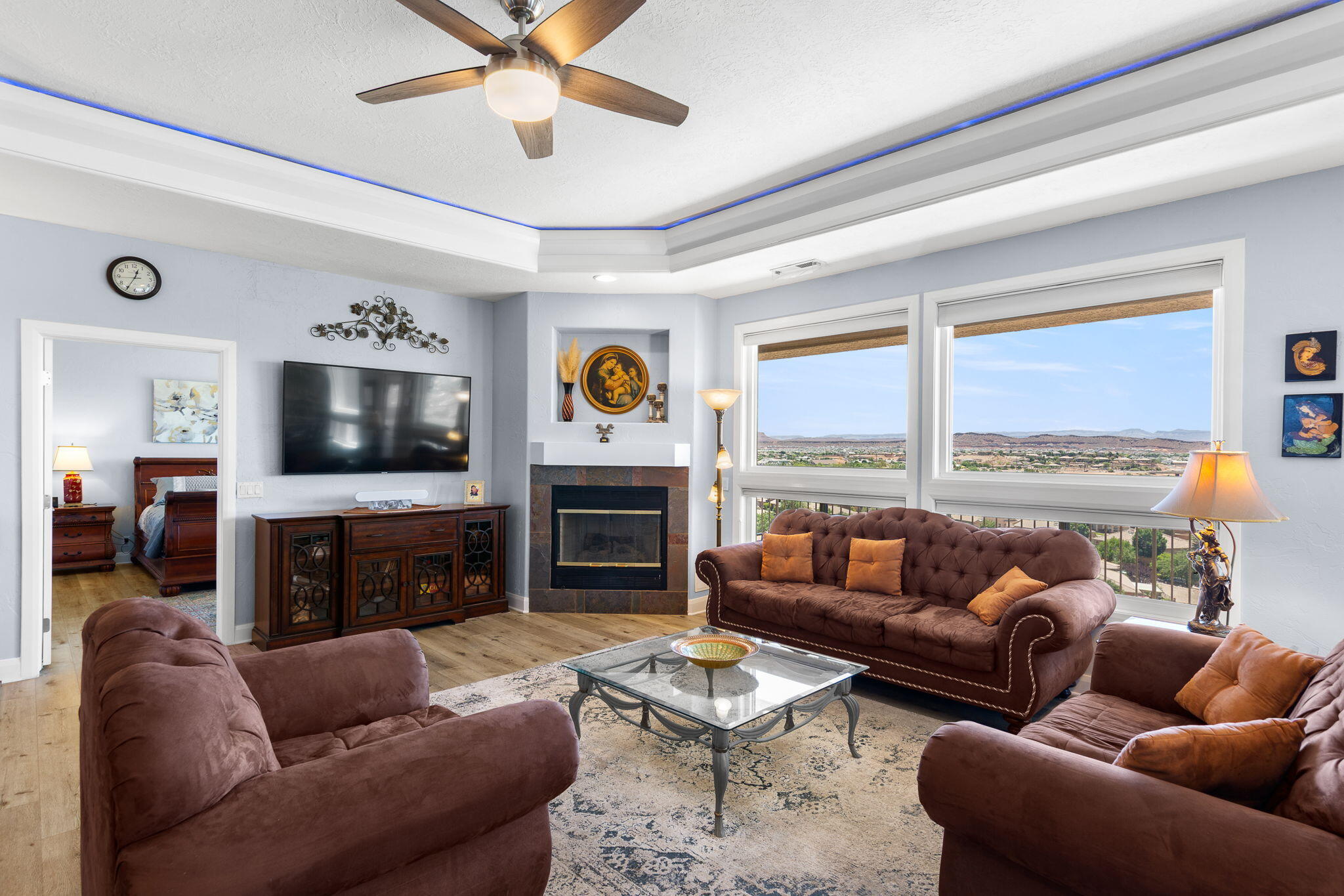 TAMARACK RIDGE ESTATES - Residential