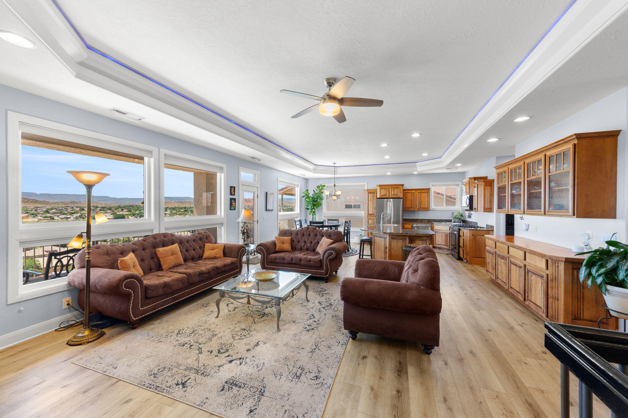 TAMARACK RIDGE ESTATES - Residential