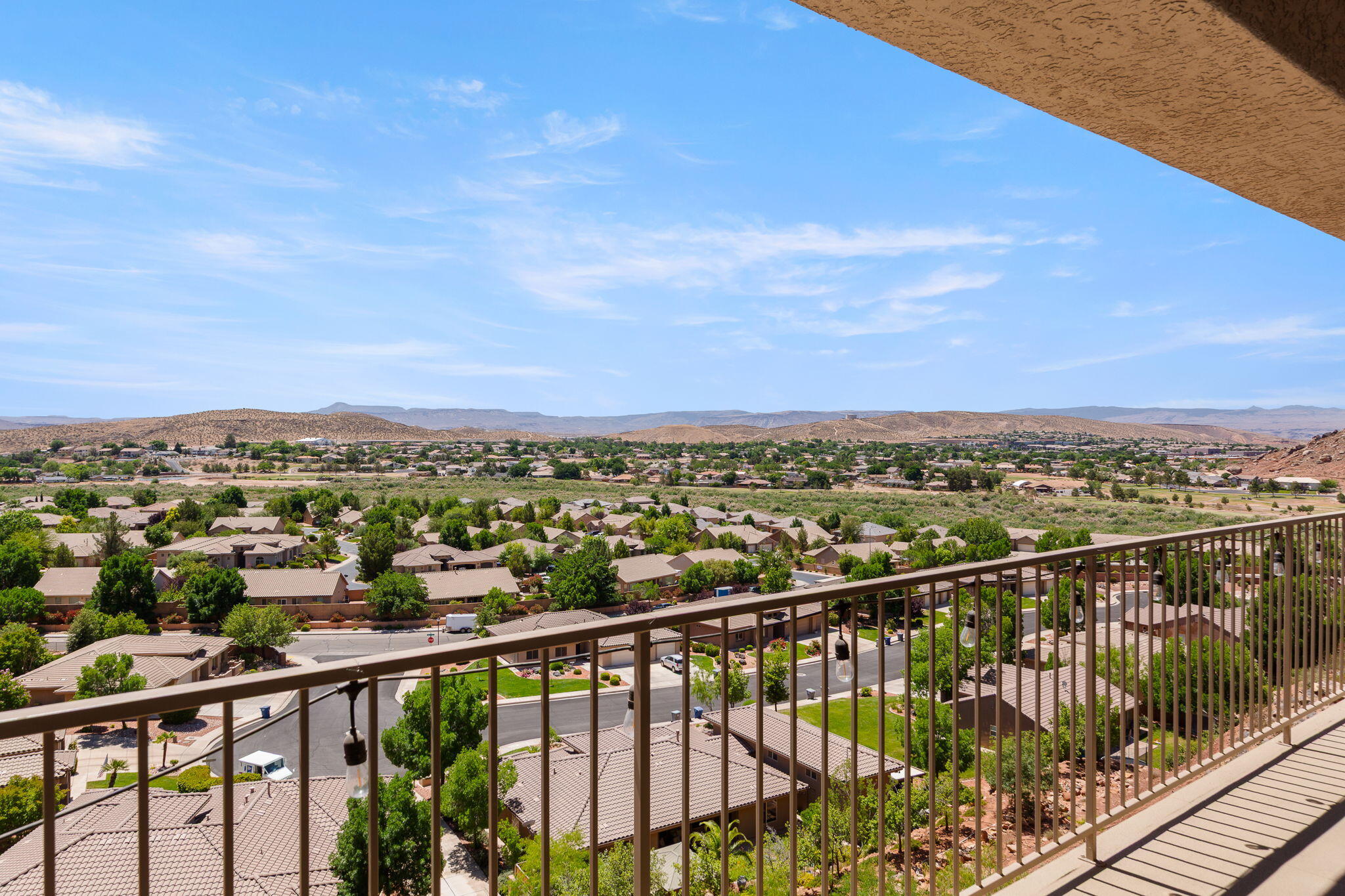 TAMARACK RIDGE ESTATES - Residential