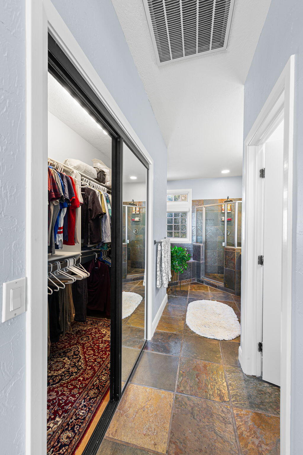 TAMARACK RIDGE ESTATES - Residential