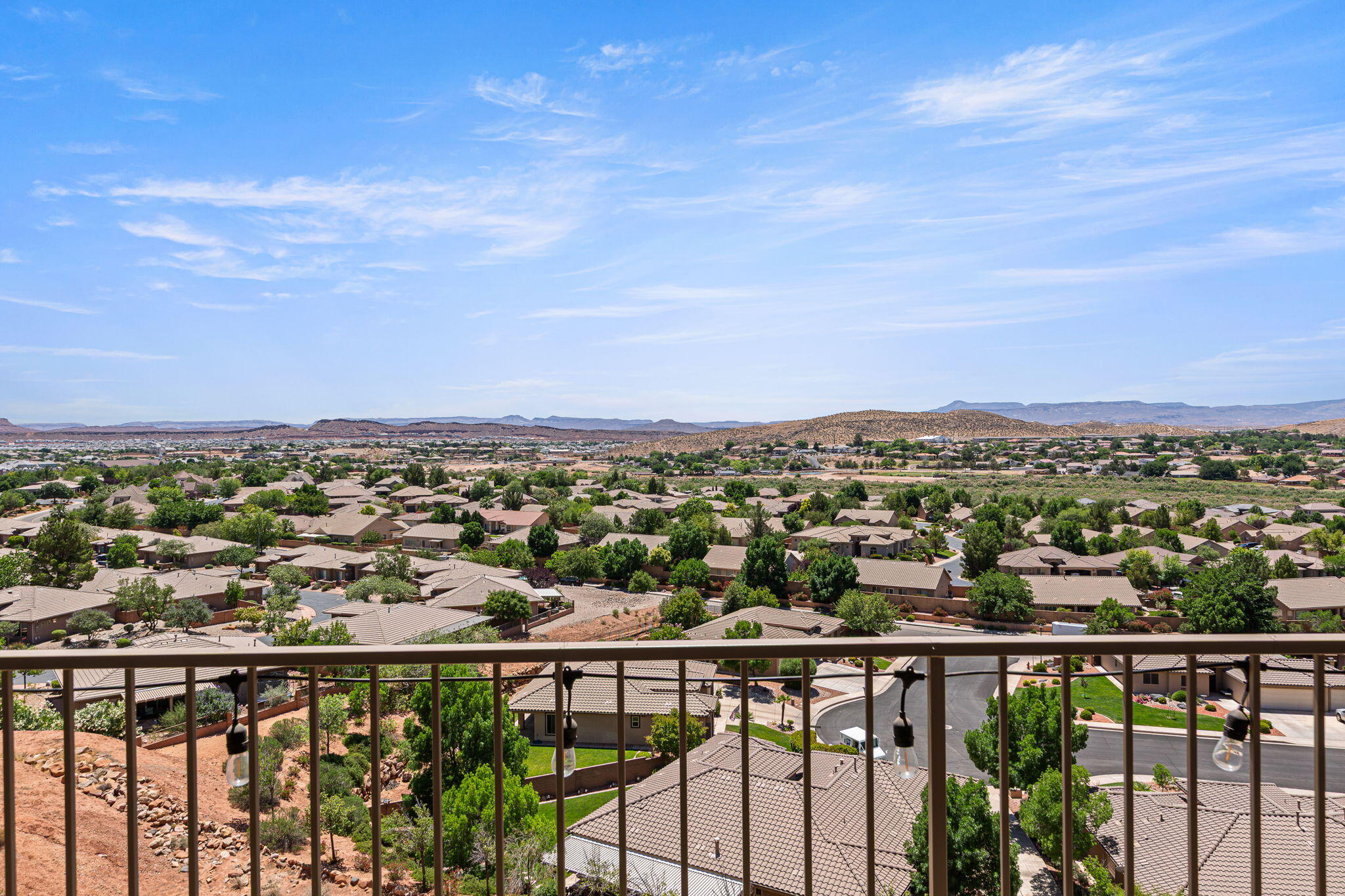 TAMARACK RIDGE ESTATES - Residential