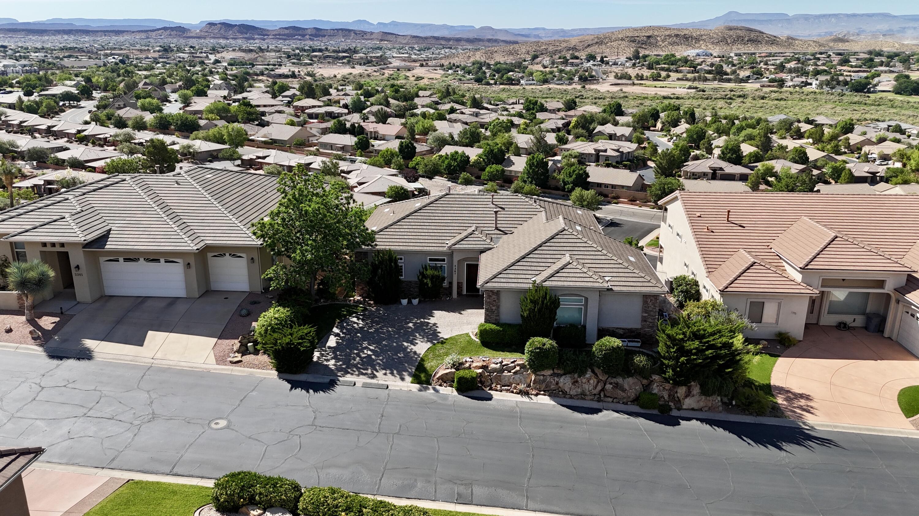 TAMARACK RIDGE ESTATES - Residential