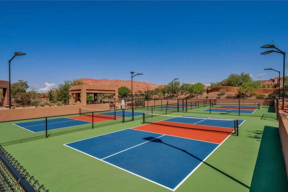 KACHINA SPRINGS EAST - Residential