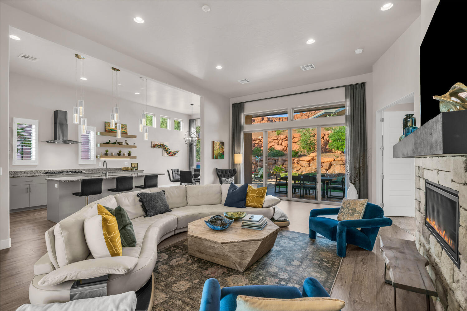 KACHINA SPRINGS EAST - Residential