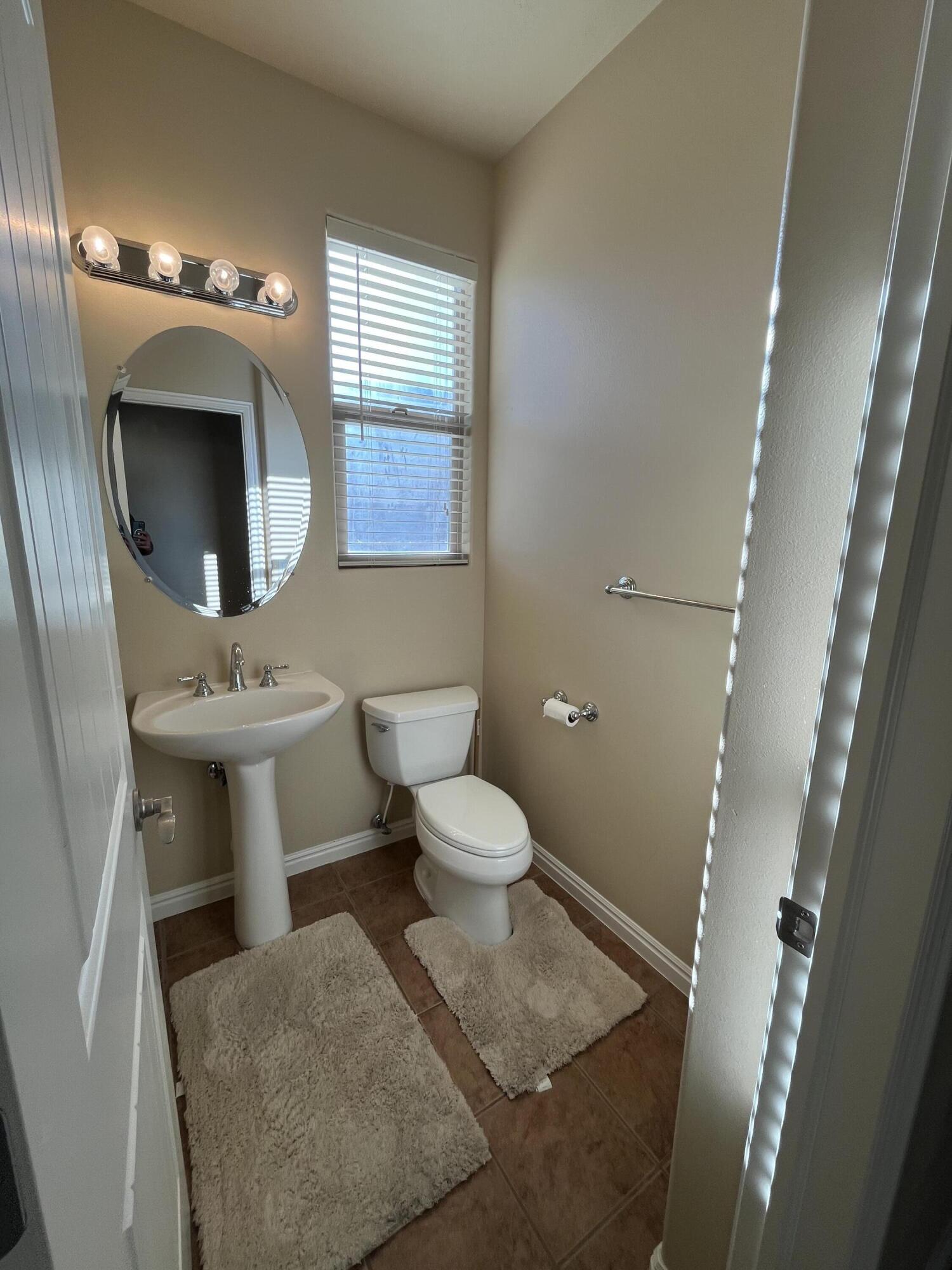 CORAL CANYON - Residential