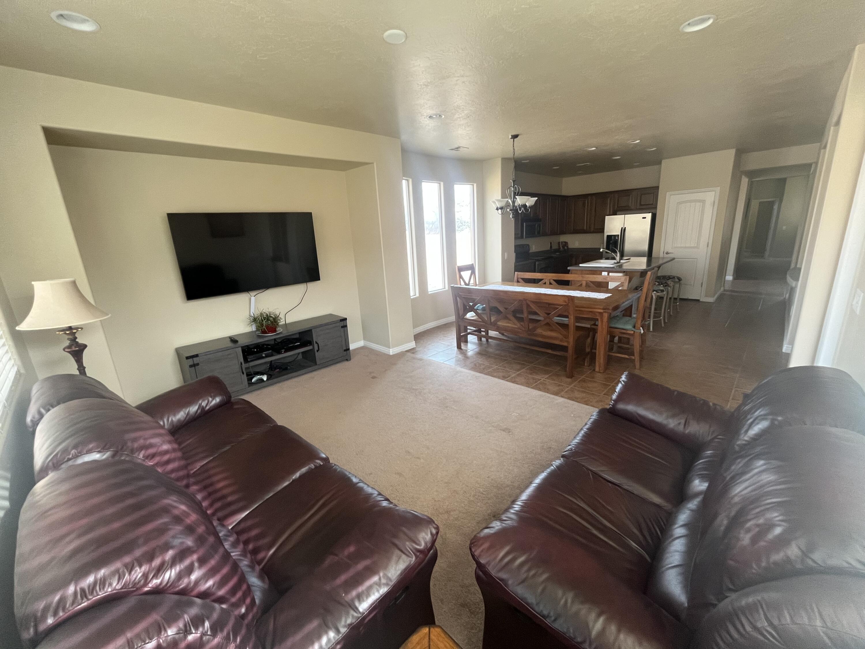 CORAL CANYON - Residential