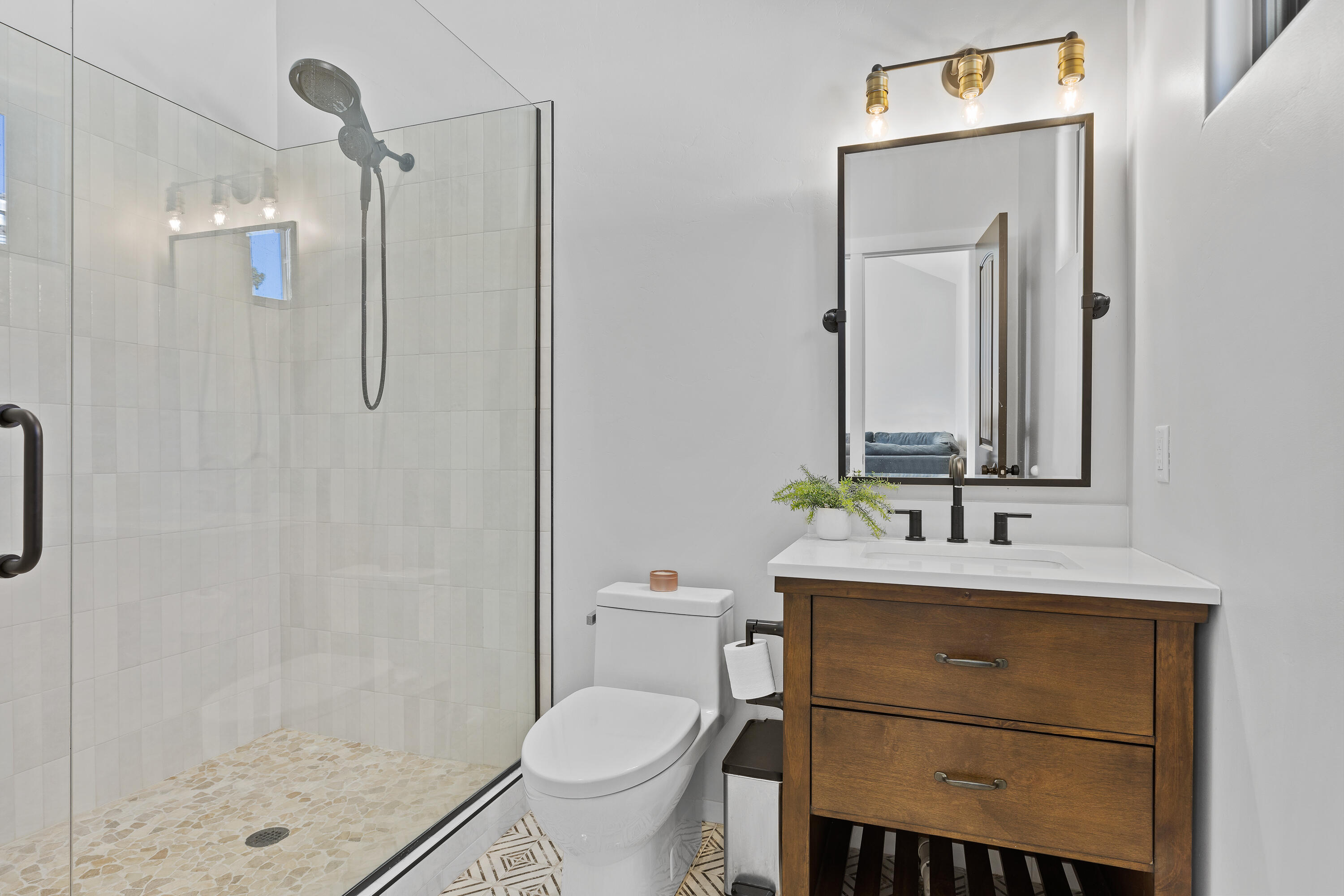 DIAMOND VALLEY ACRES - Residential