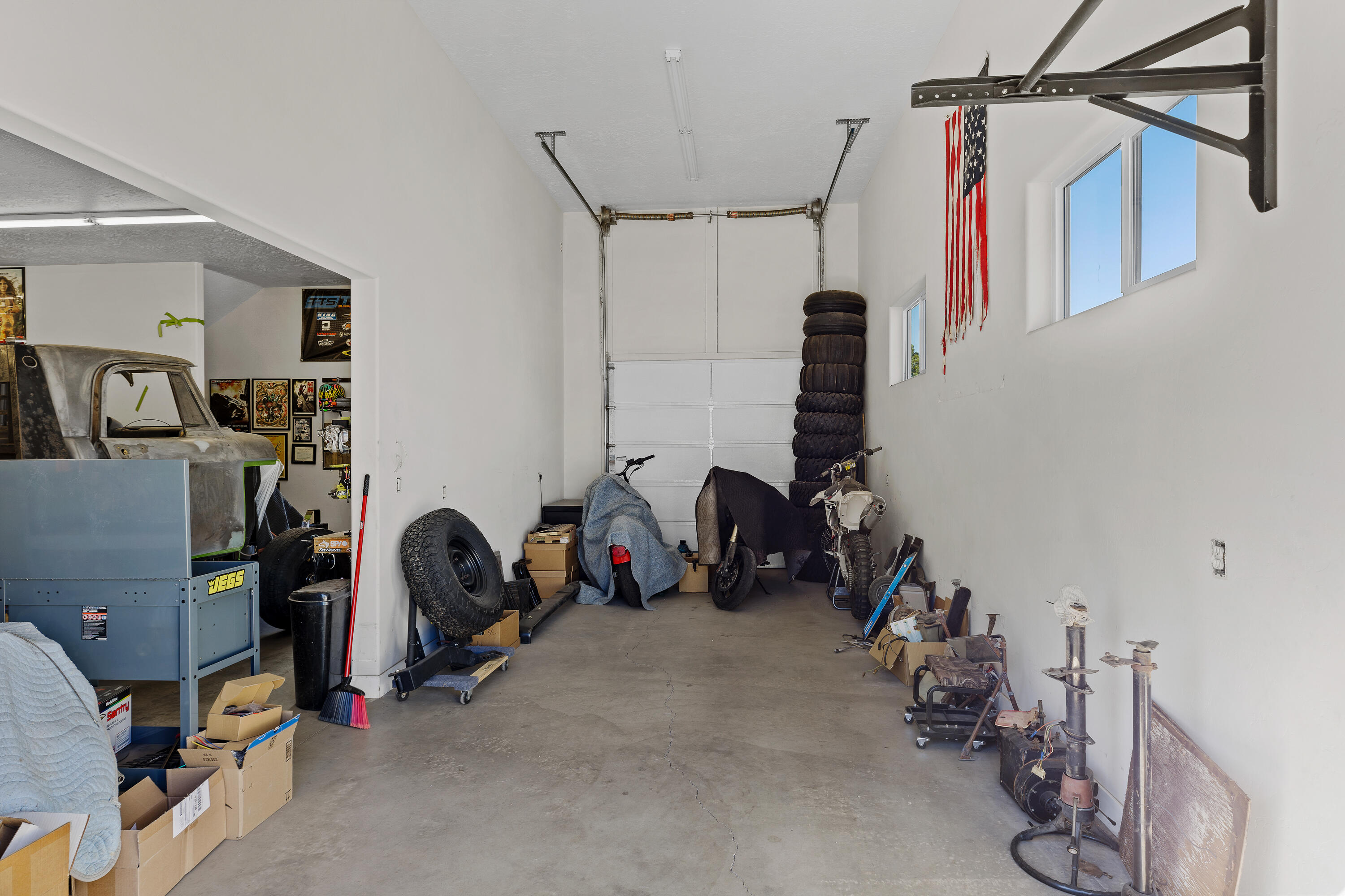 DIAMOND VALLEY ACRES - Residential