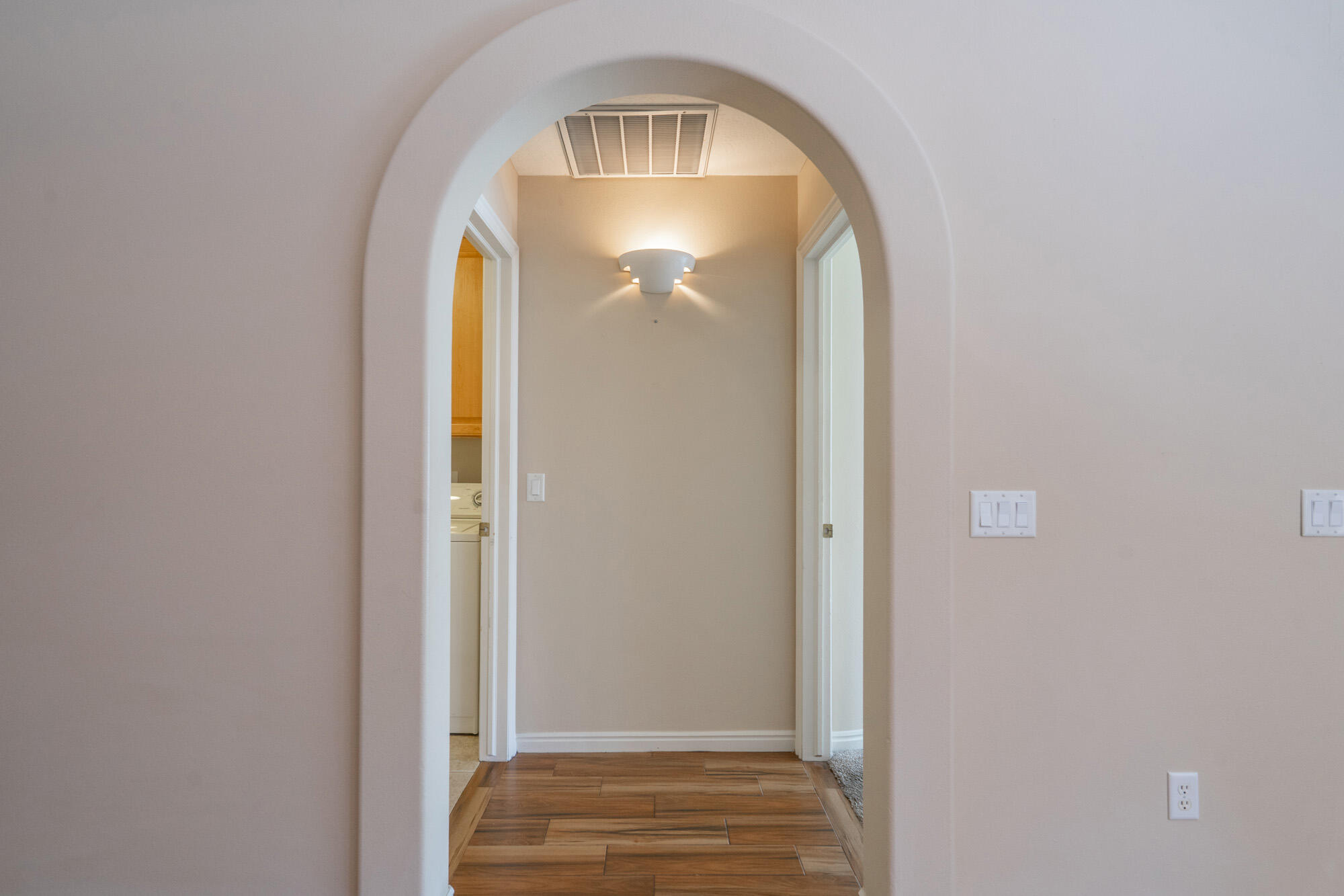 SILVERCREEK TOWNHOMES - Residential