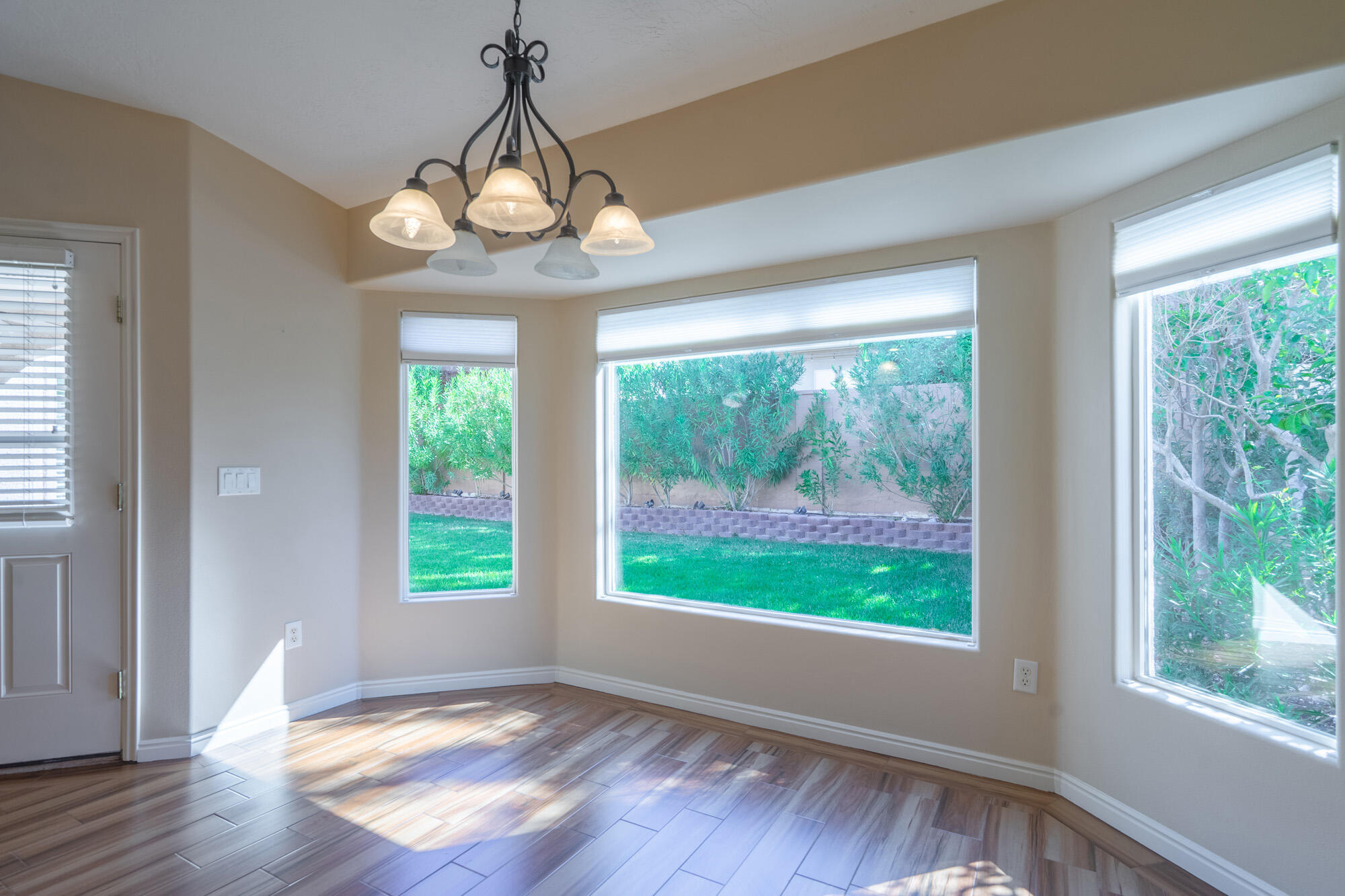 SILVERCREEK TOWNHOMES - Residential