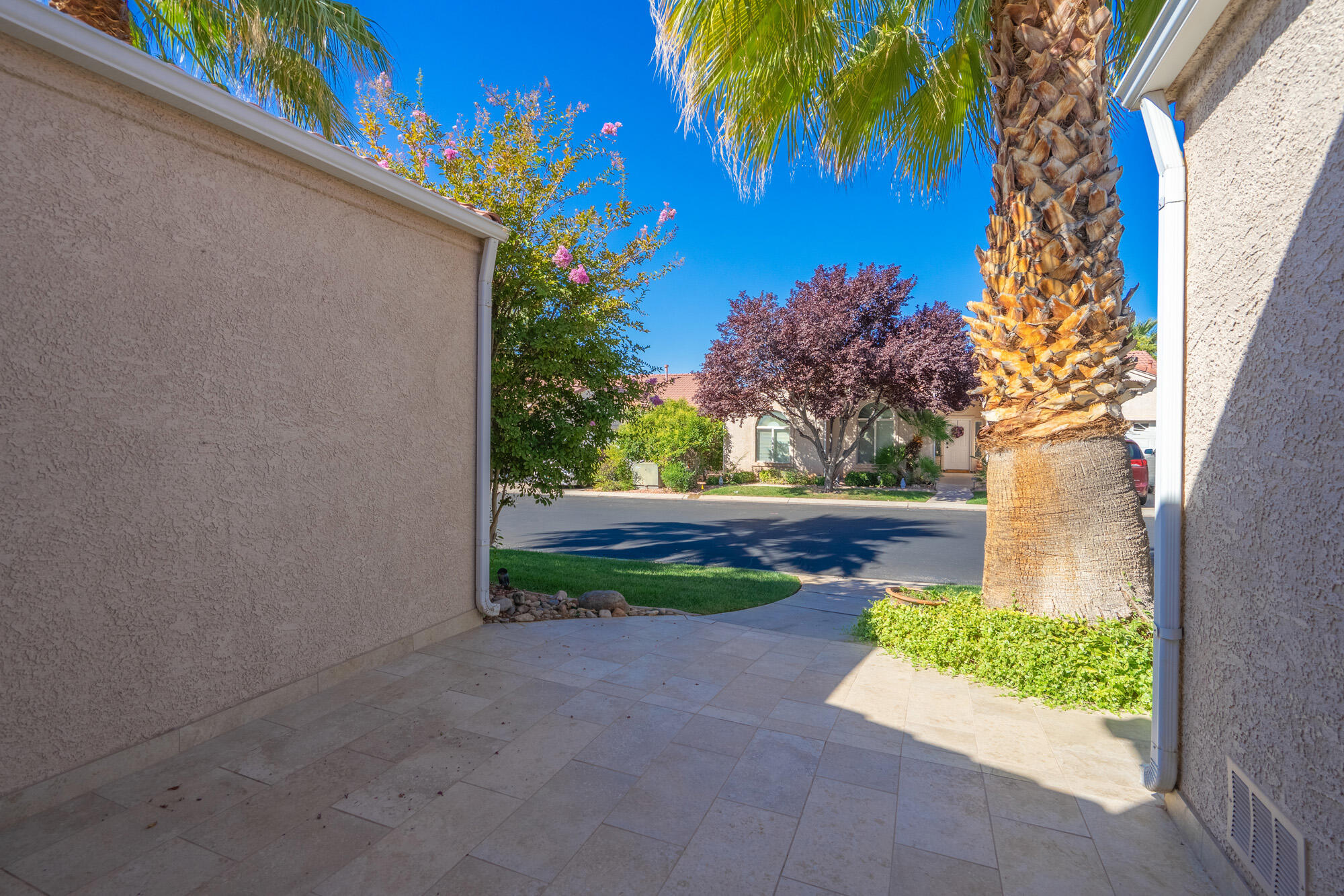 SILVERCREEK TOWNHOMES - Residential