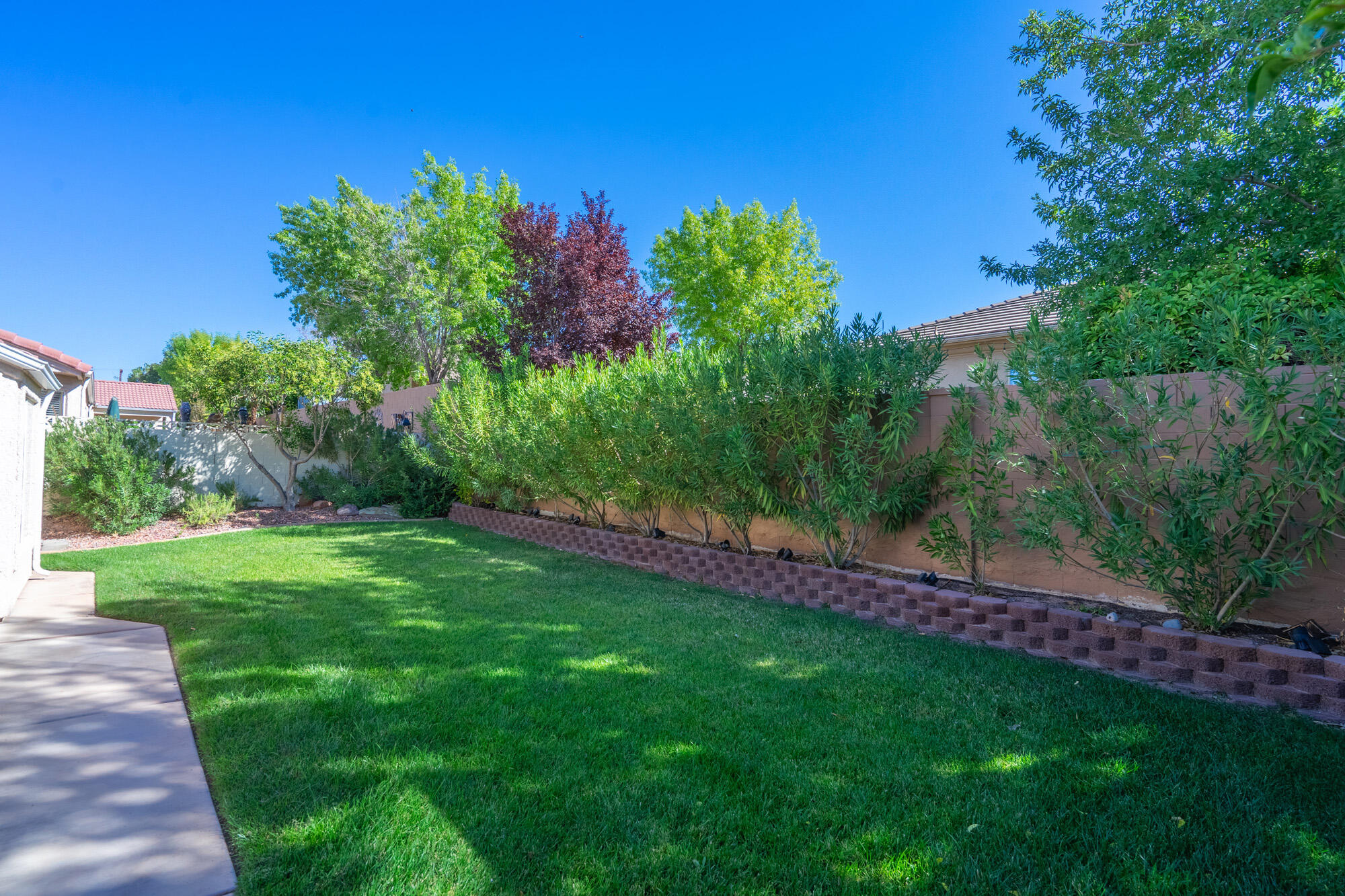 SILVERCREEK TOWNHOMES - Residential