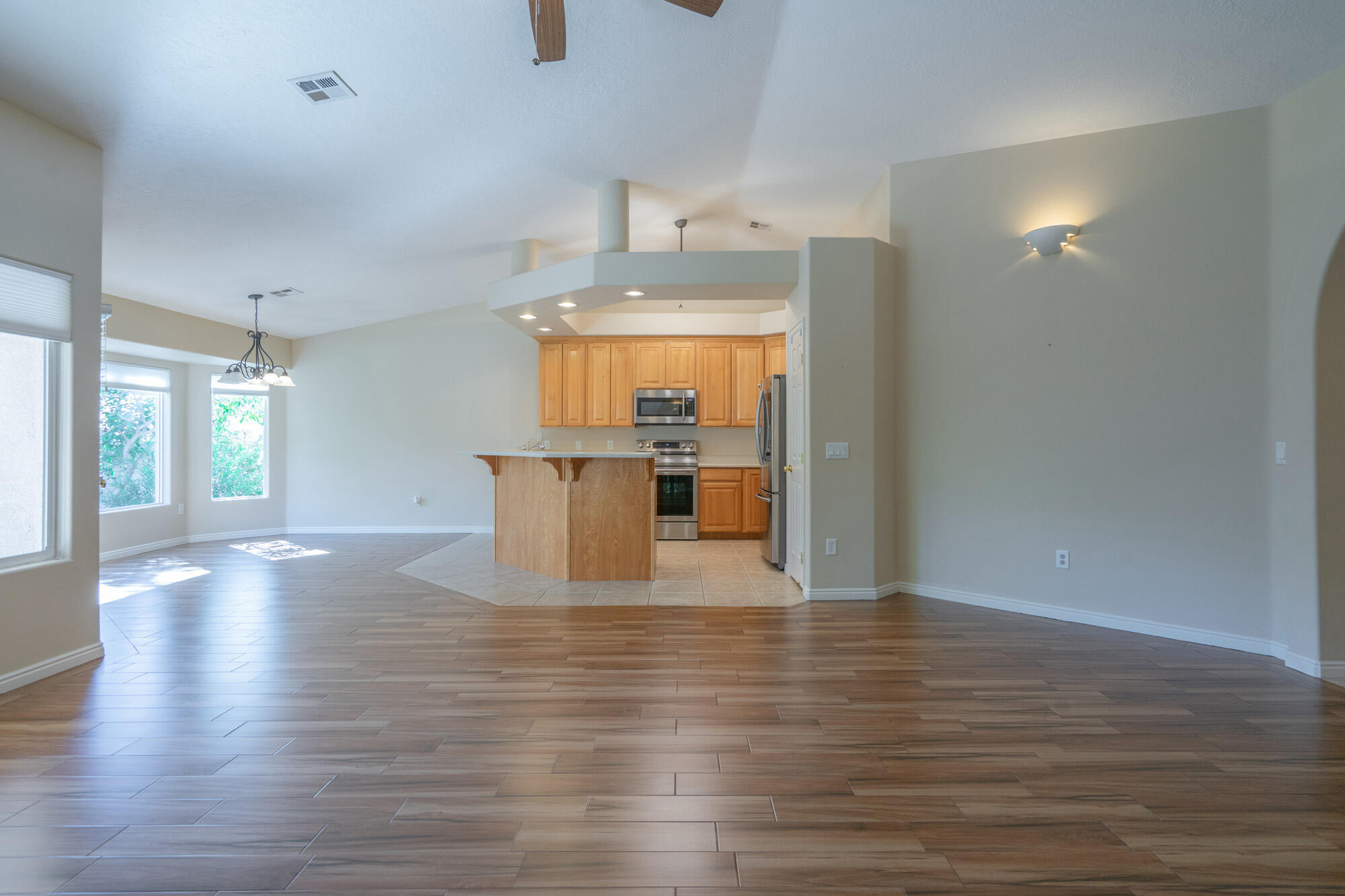 SILVERCREEK TOWNHOMES - Residential