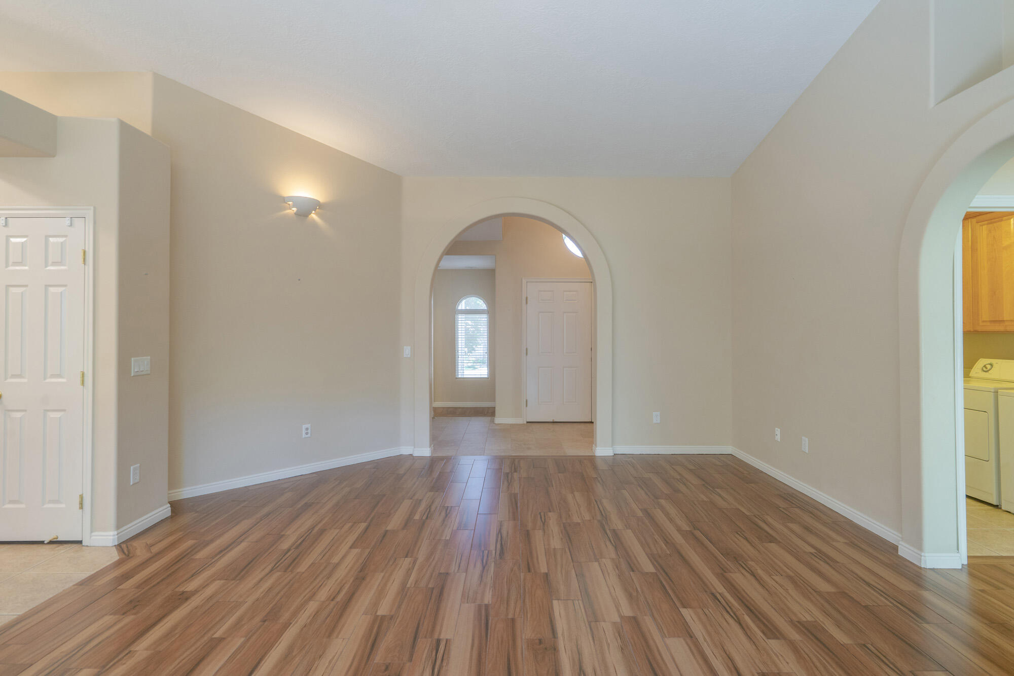 SILVERCREEK TOWNHOMES - Residential