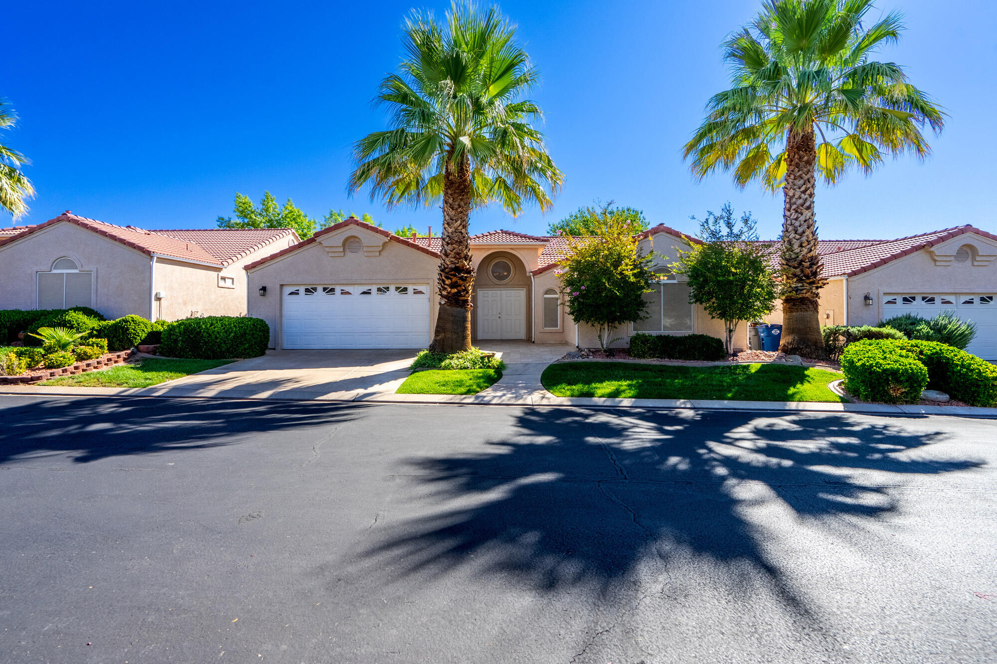 SILVERCREEK TOWNHOMES - Residential