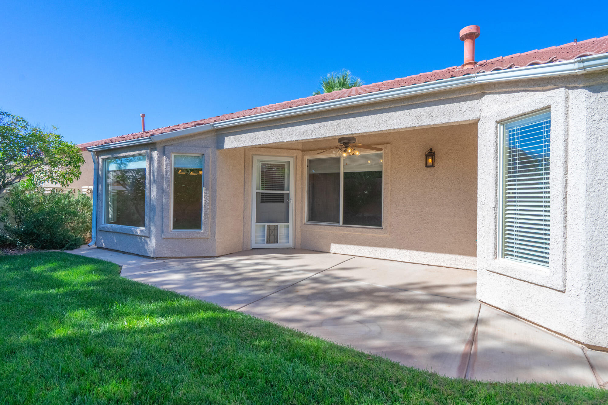 SILVERCREEK TOWNHOMES - Residential