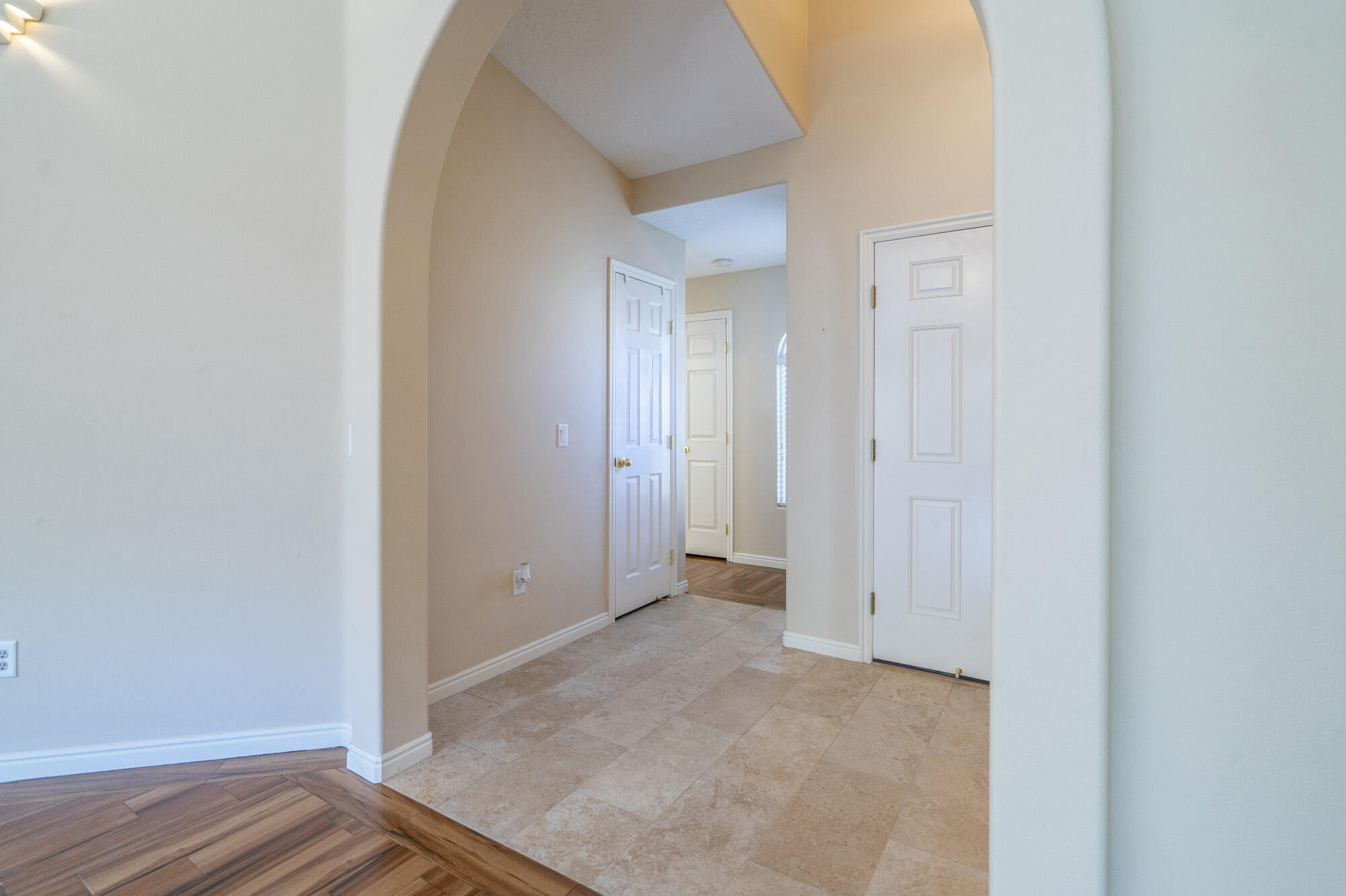 SILVERCREEK TOWNHOMES - Residential