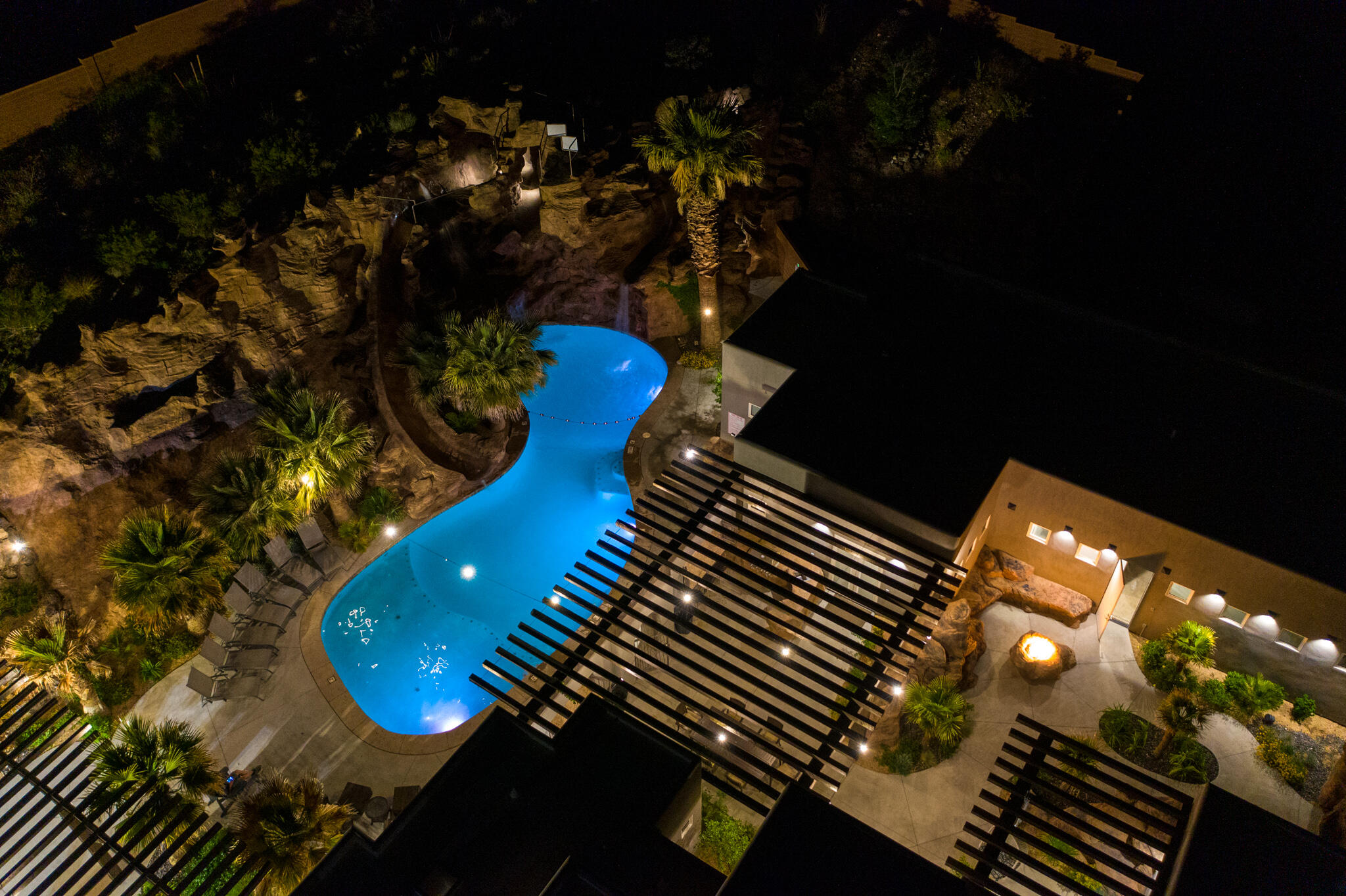 ADOBE HILLS - Residential