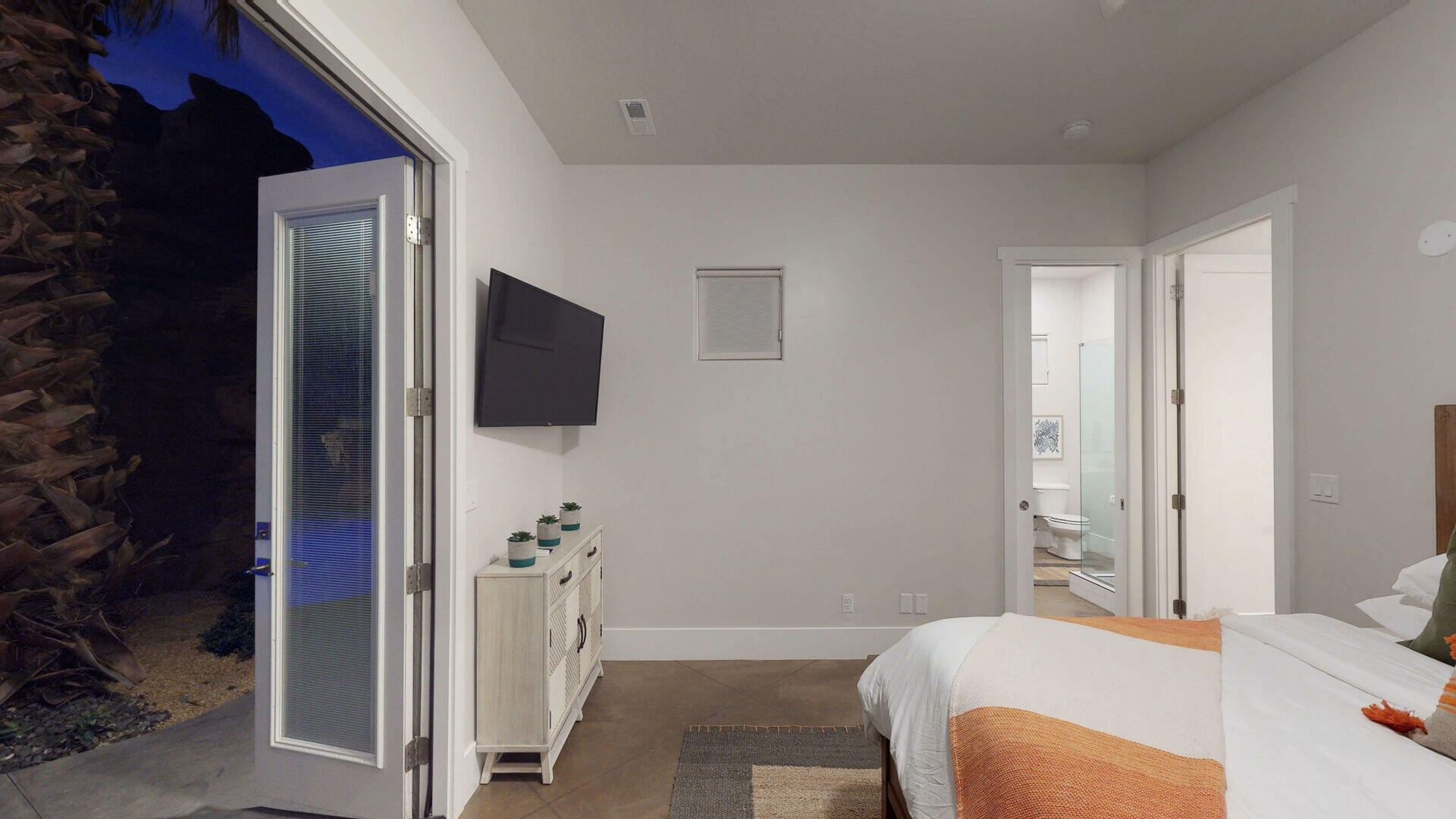 ADOBE HILLS - Residential