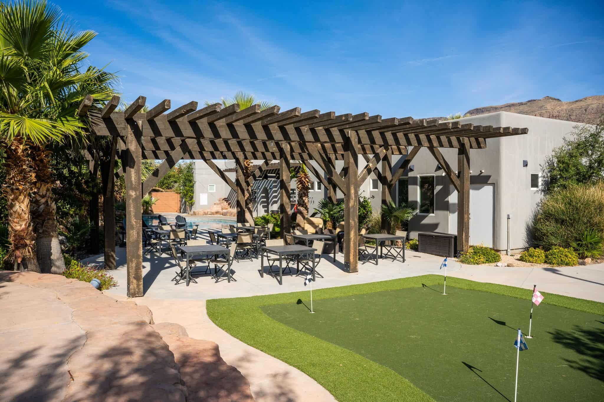 ADOBE HILLS - Residential