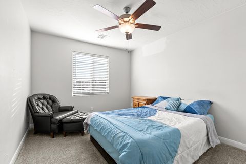 Tiny photo for 559 S Ascend DR, Washington, UT 84780 (MLS # 26-268551)