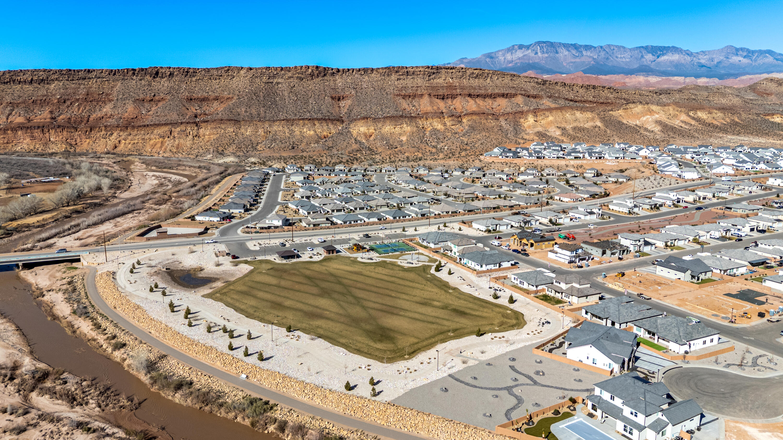 RED WATERS - Residential