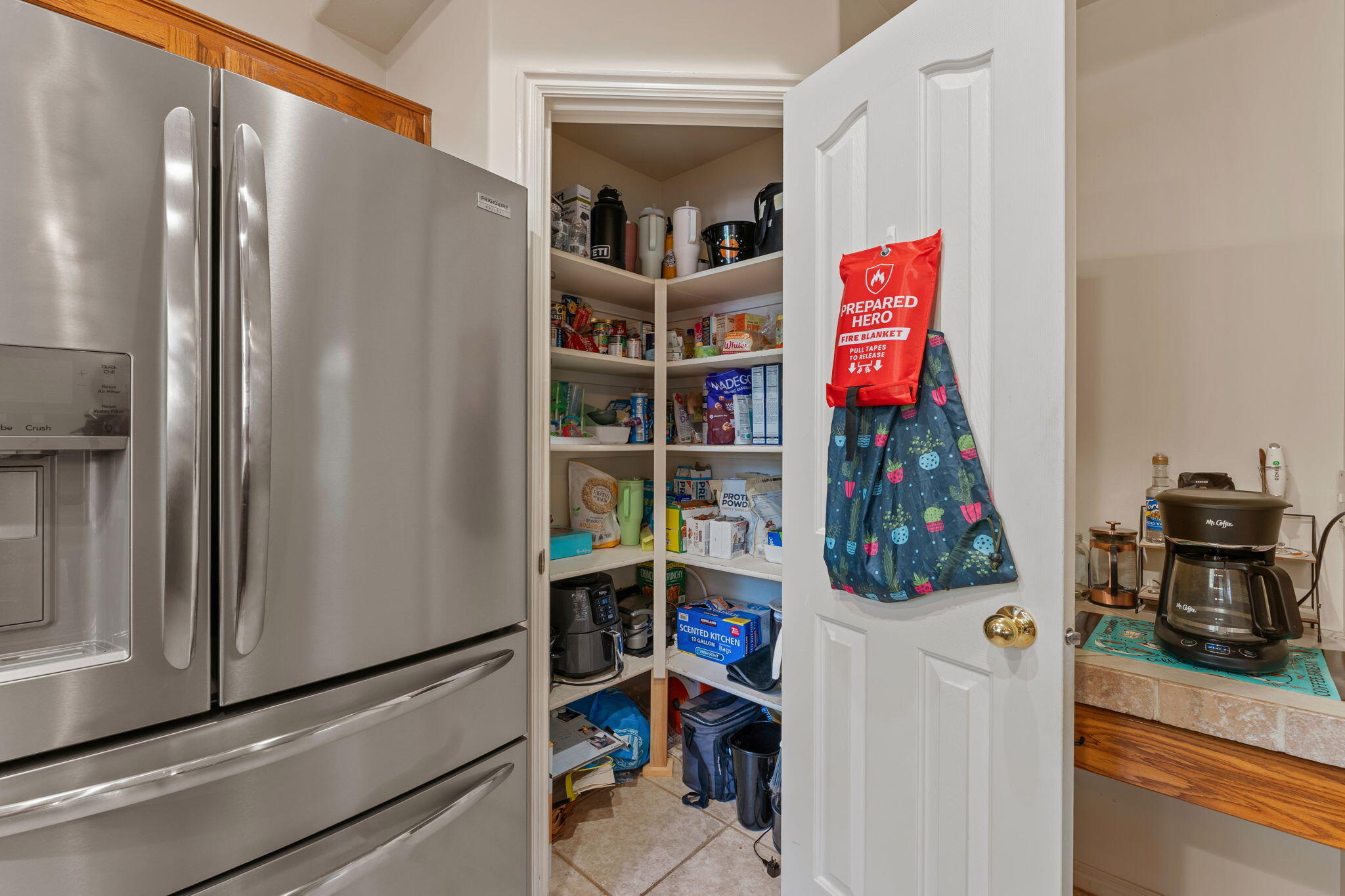 RED MOUNTAIN TOWNHOMES - Residential