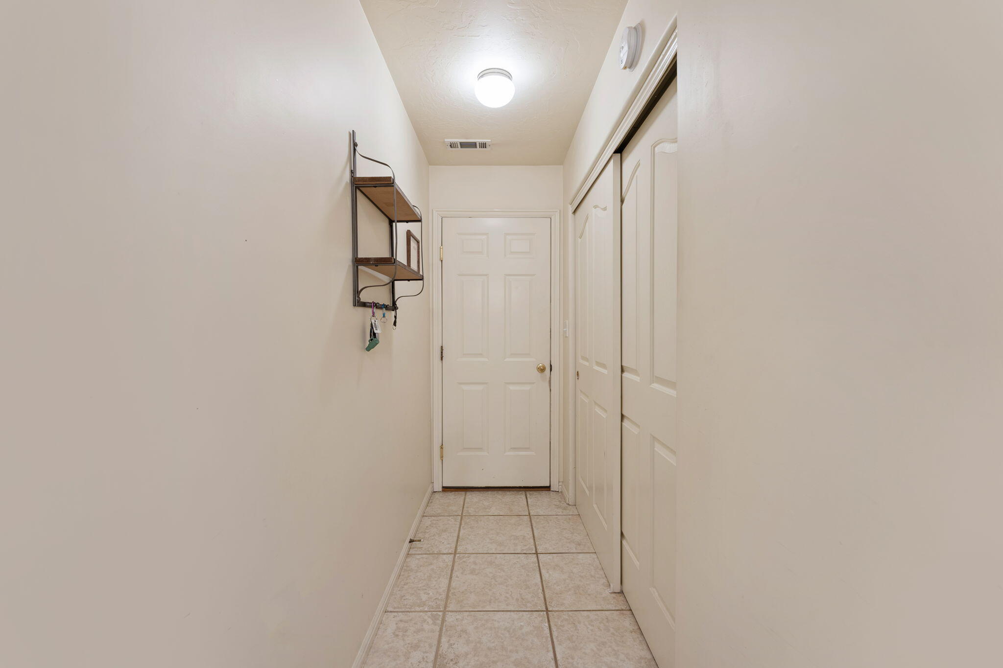 RED MOUNTAIN TOWNHOMES - Residential