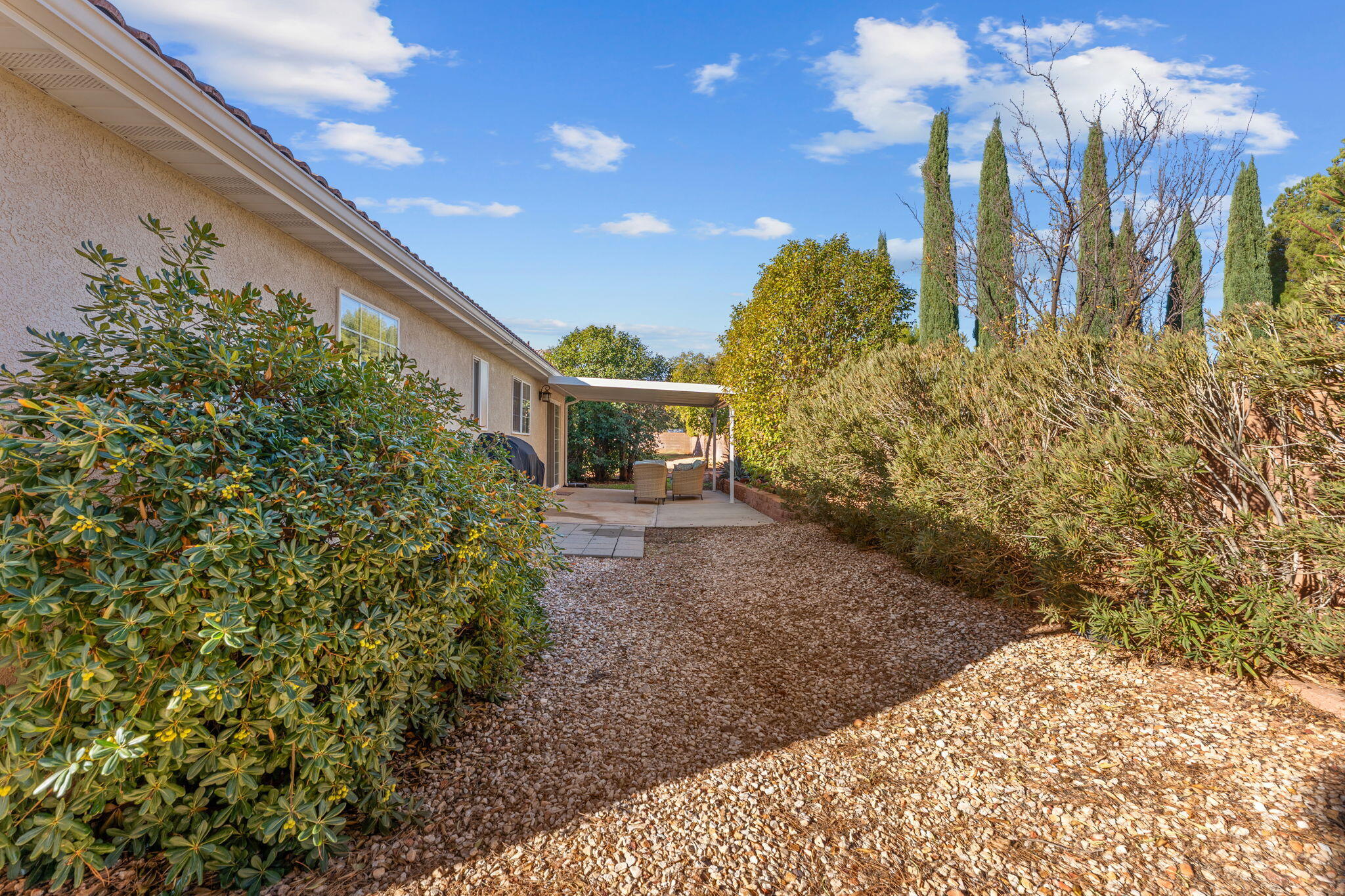 RED MOUNTAIN TOWNHOMES - Residential
