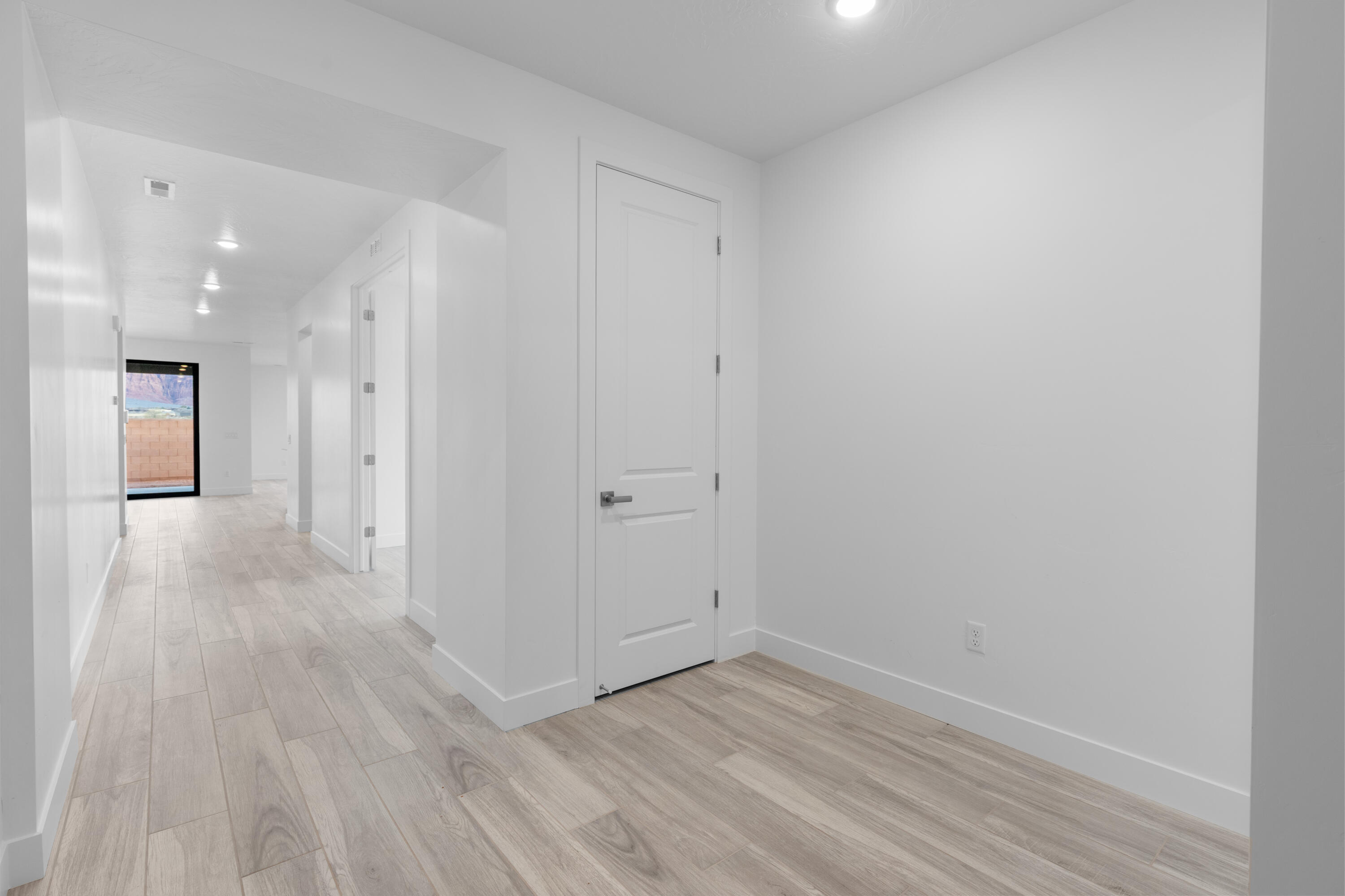 DESERT COVE ESTATES - Residential