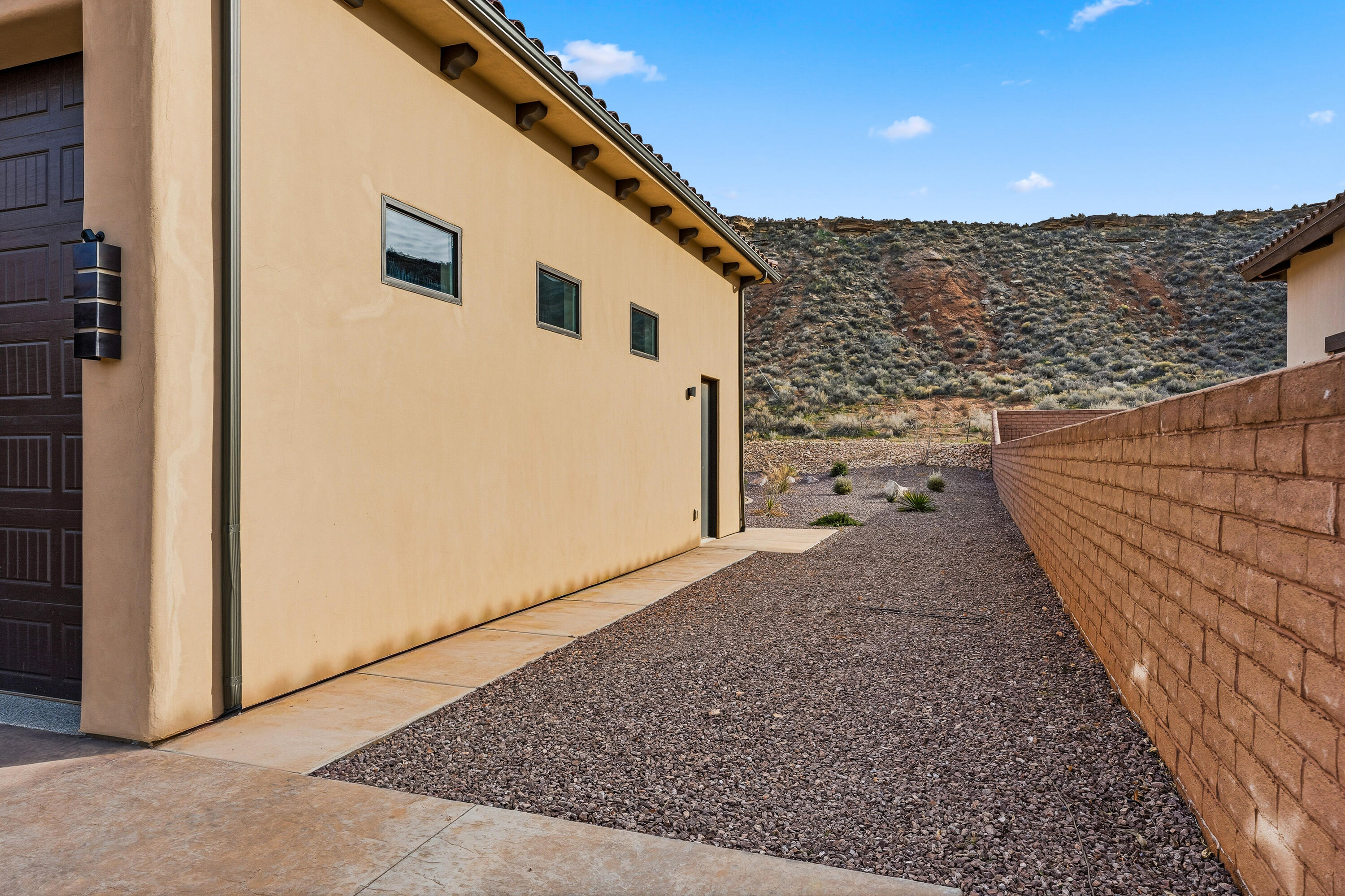 RIO DE SION - Residential