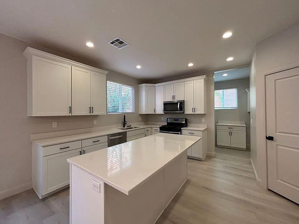 TWIN LAKE RESORT - Residential