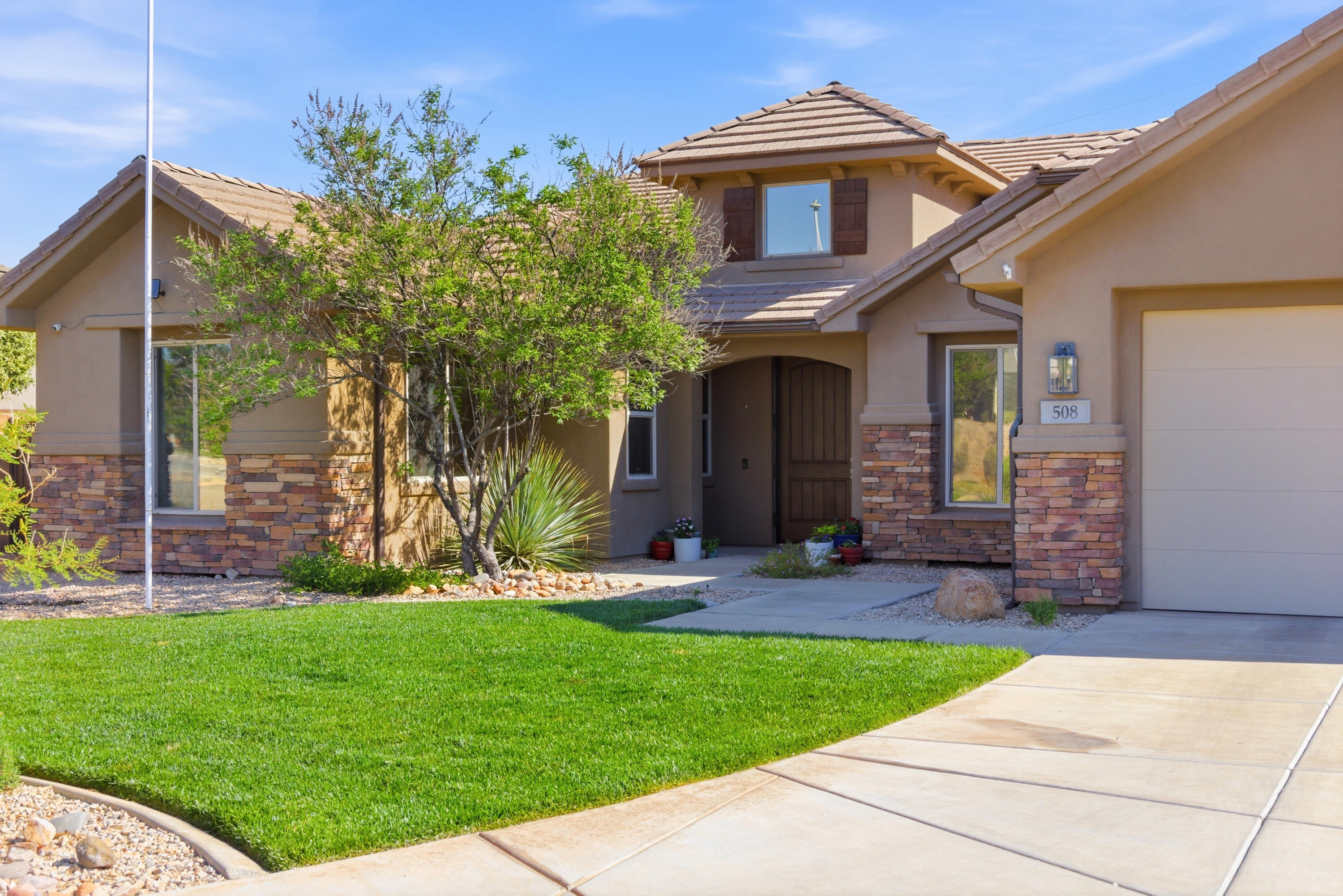 TWIN CREEKS AT STONEBRIDGE - Residential