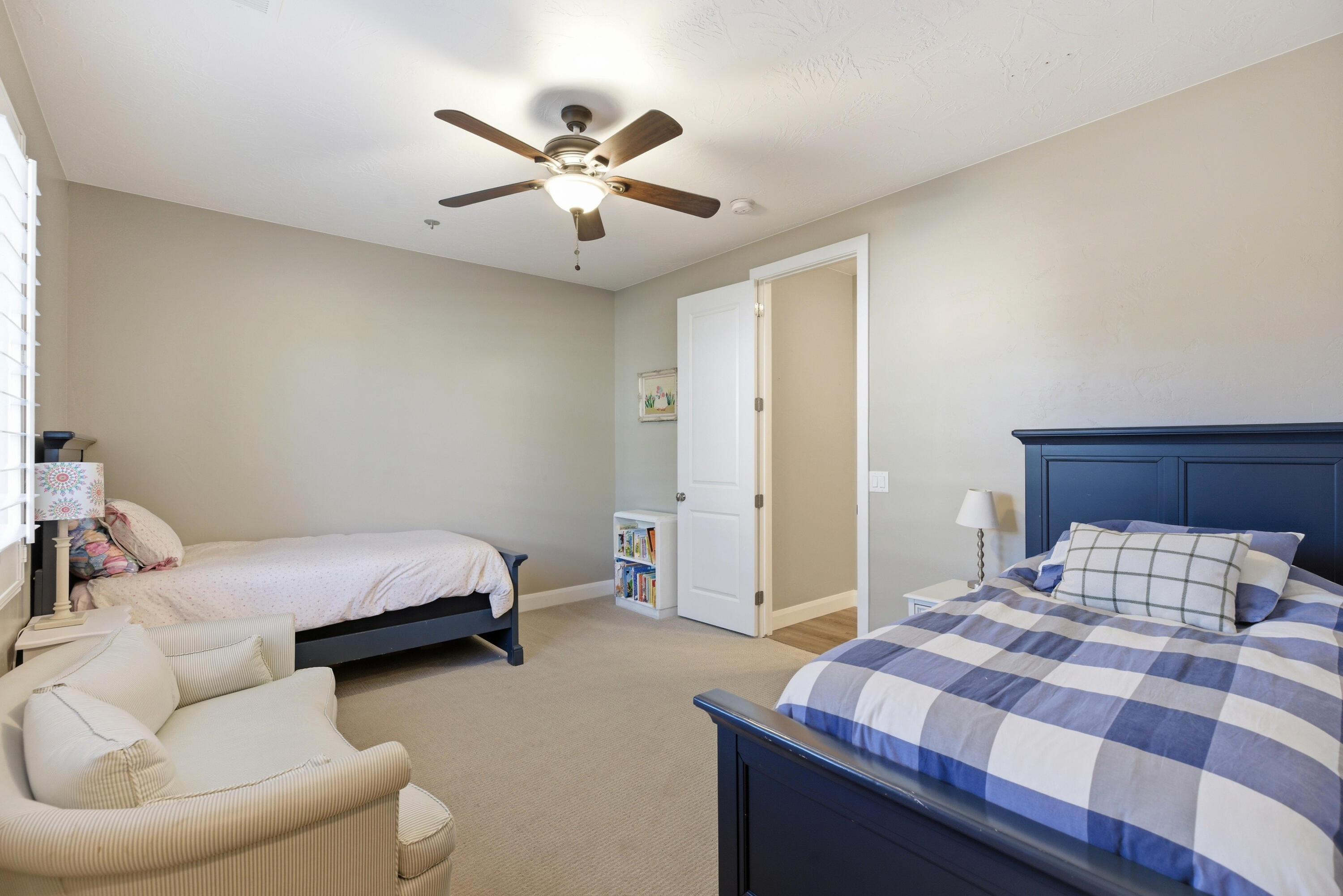 TWIN CREEKS AT STONEBRIDGE - Residential