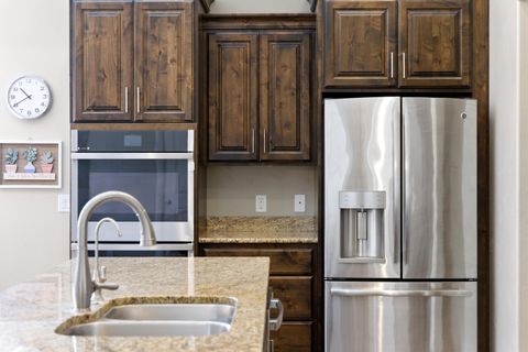 Tiny photo for 508 N 1910 ST, Saint George, UT 84770 (MLS # 26-271762)