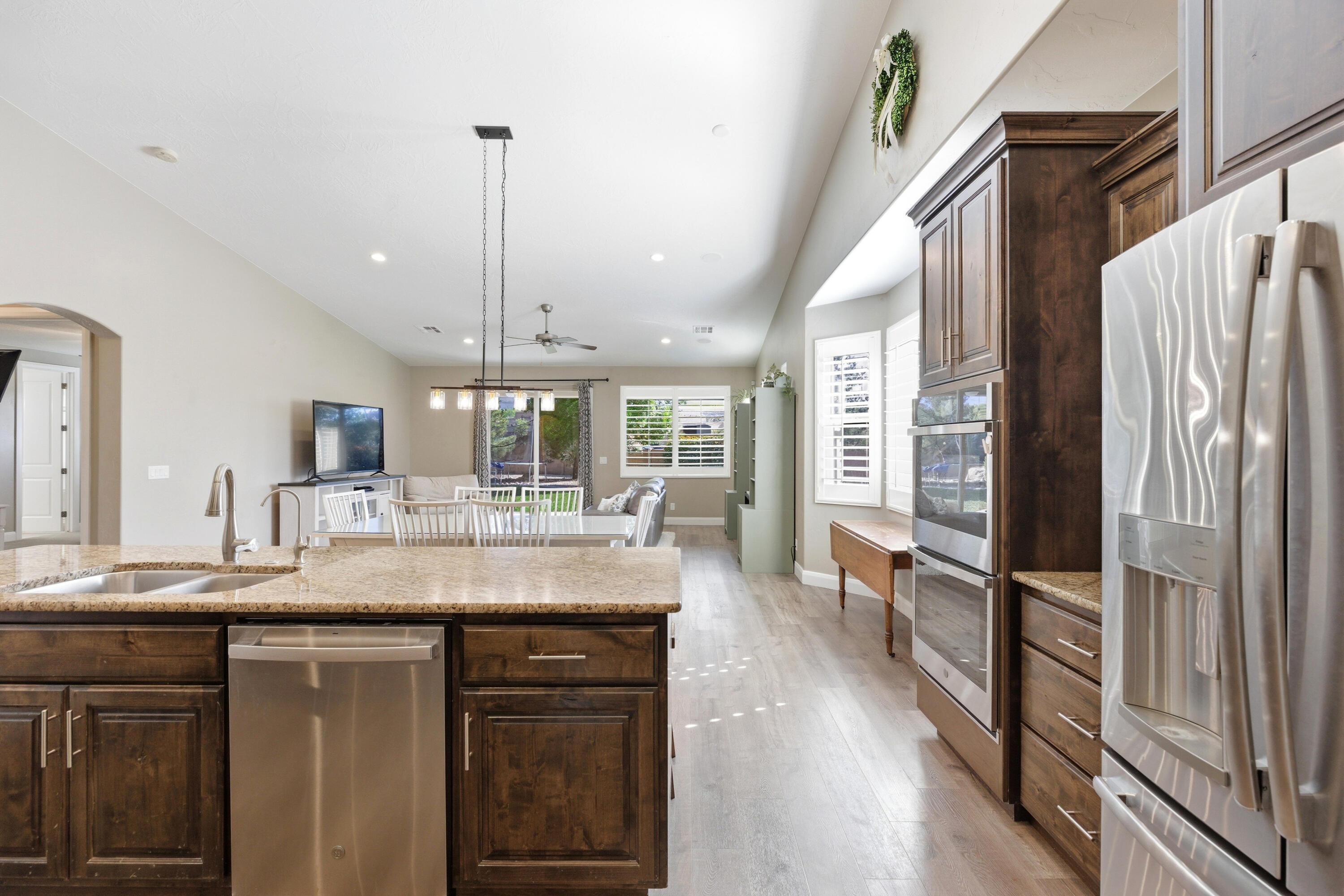 TWIN CREEKS AT STONEBRIDGE - Residential