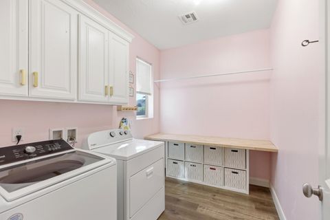 Tiny photo for 508 N 1910 ST, Saint George, UT 84770 (MLS # 26-271762)