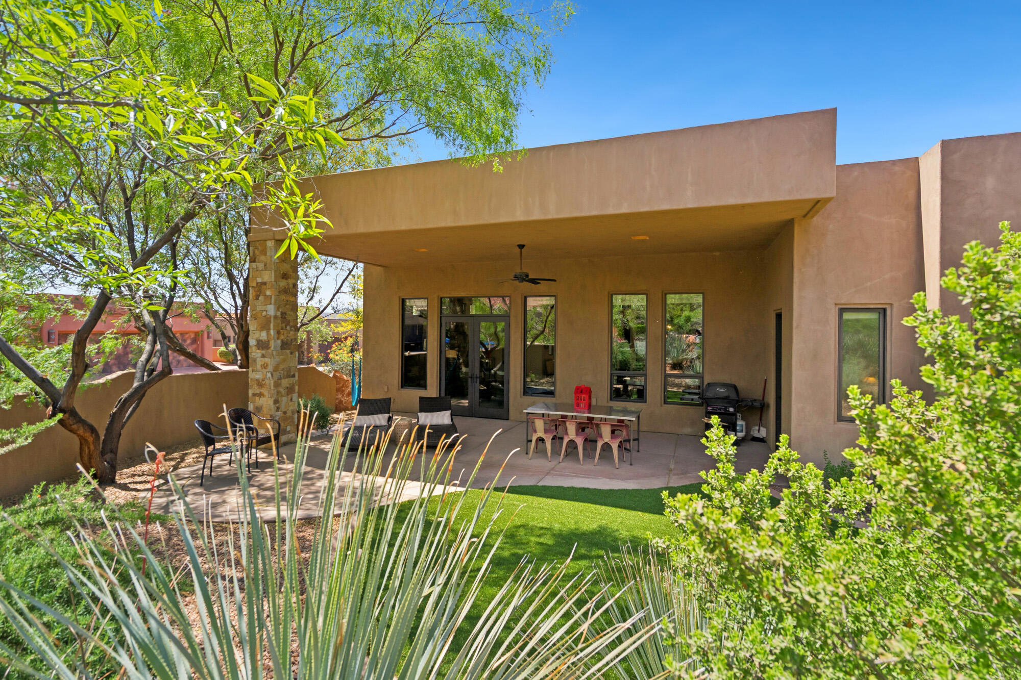 CLIFFS OF SNOW CANYON - Residential